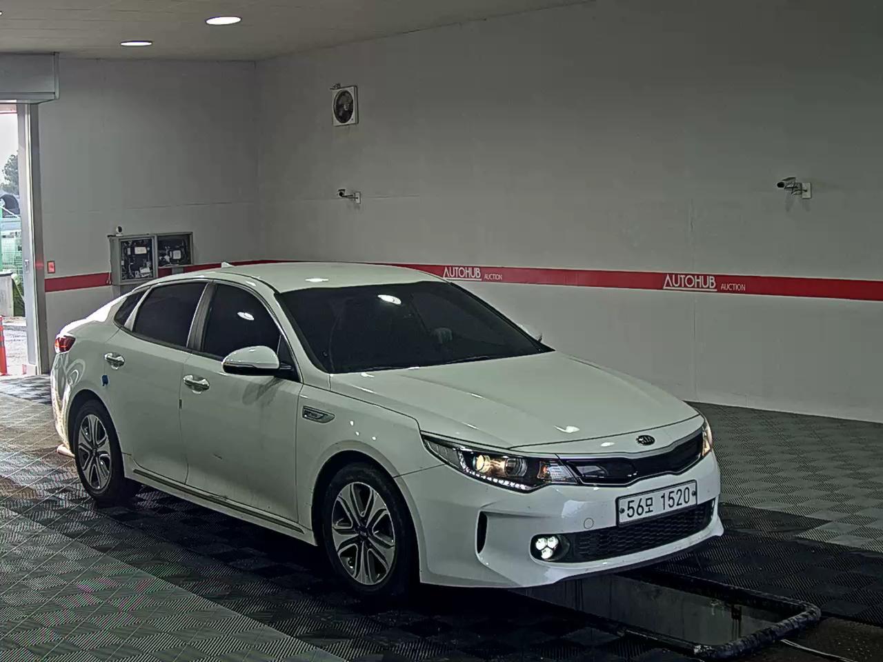 كيا K5 2017 - صورة 2