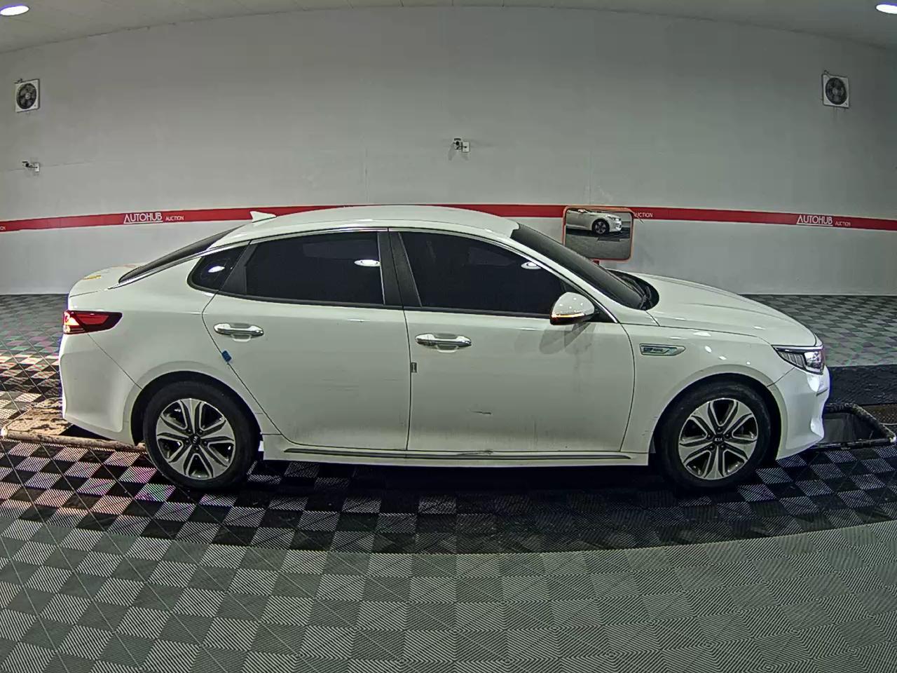 كيا K5 2017 - صورة 3