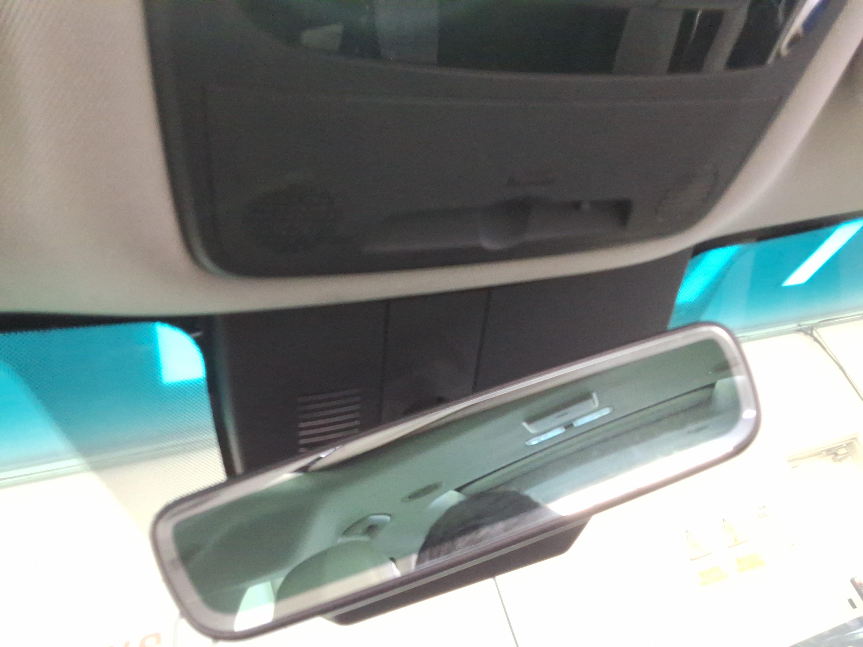 كيا كارنيفال 2021 - صورة 20