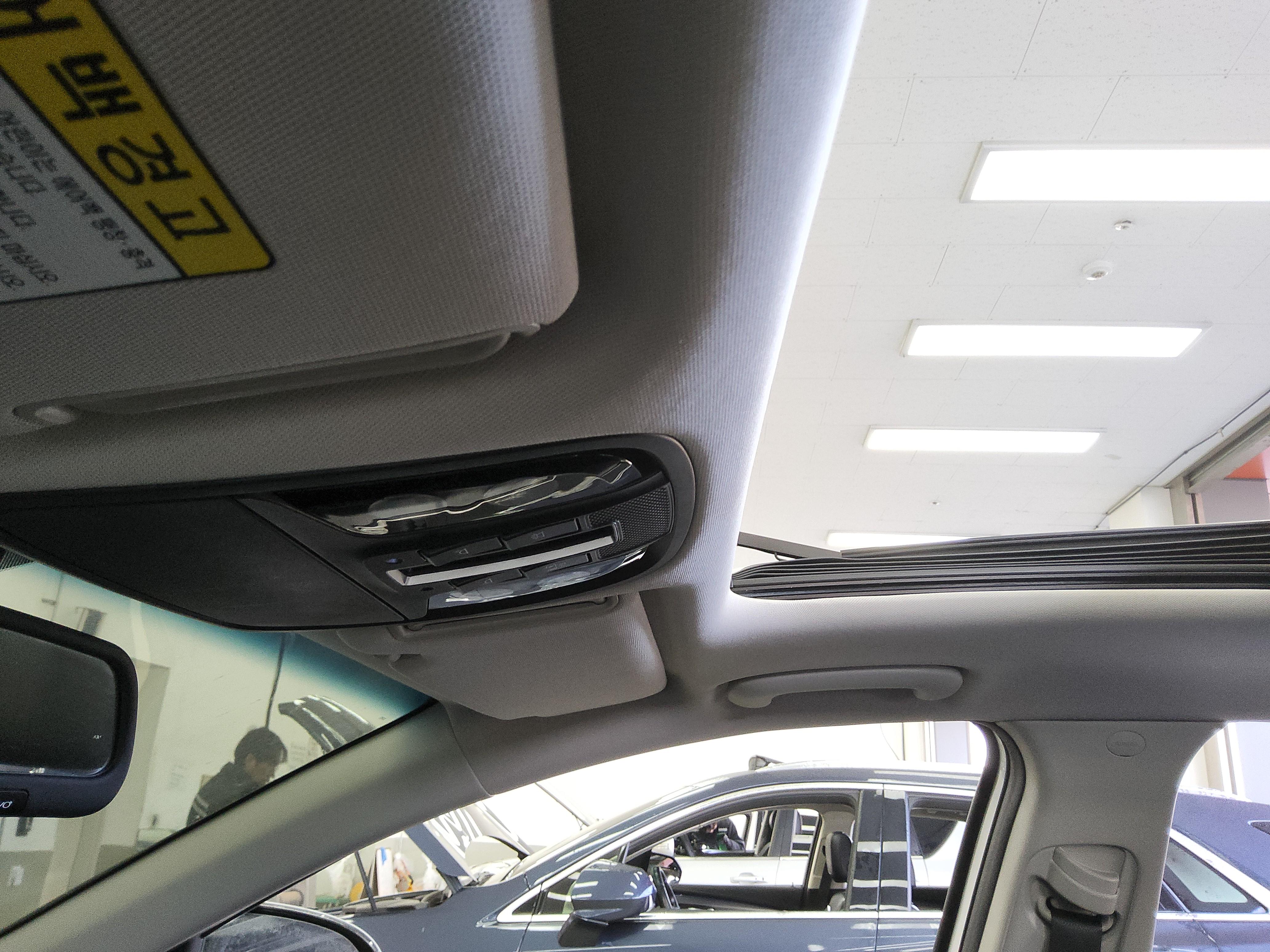 كيا سورينتو 2017 - صورة 18