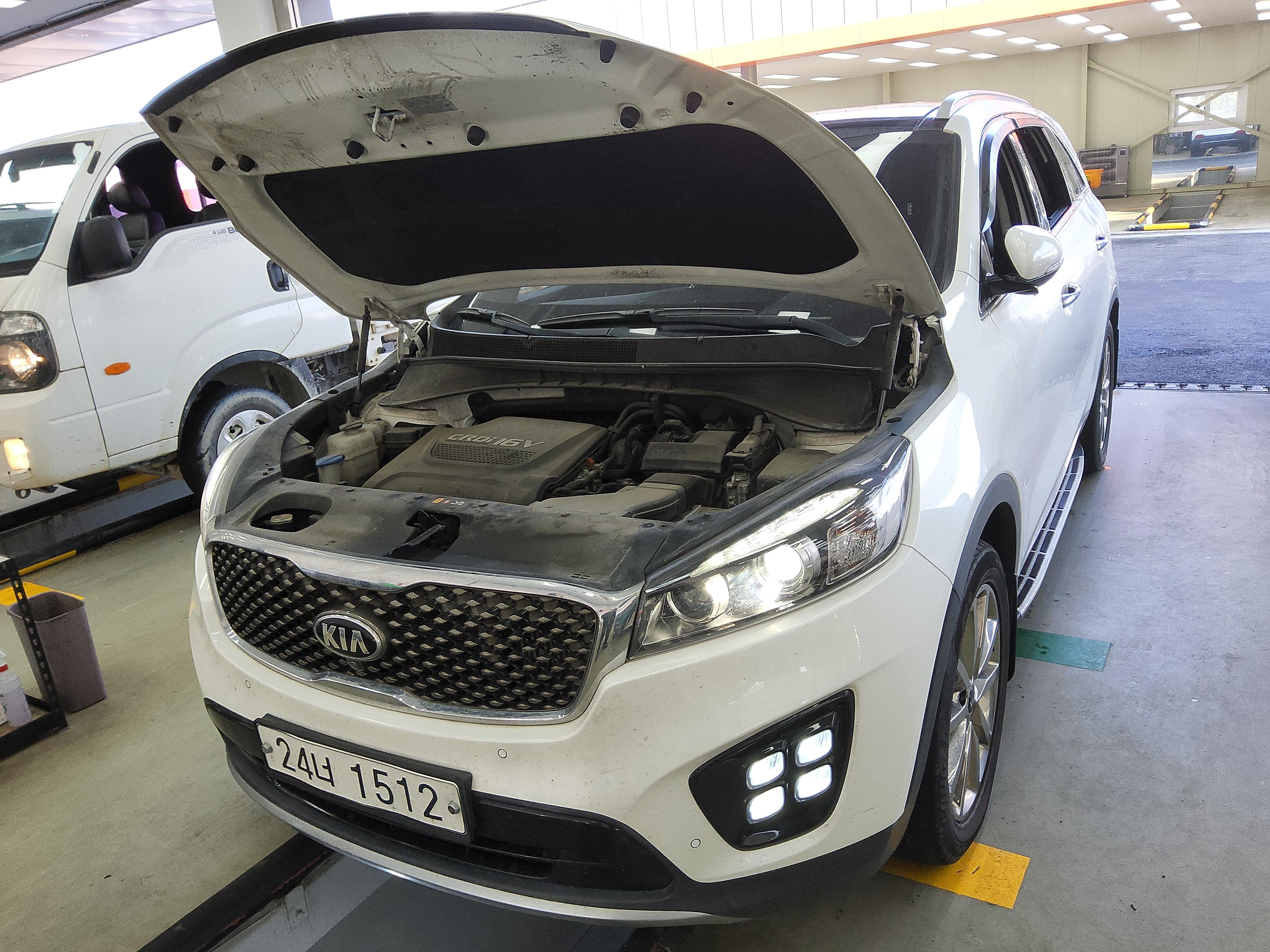 كيا سورينتو 2017 - صورة 19