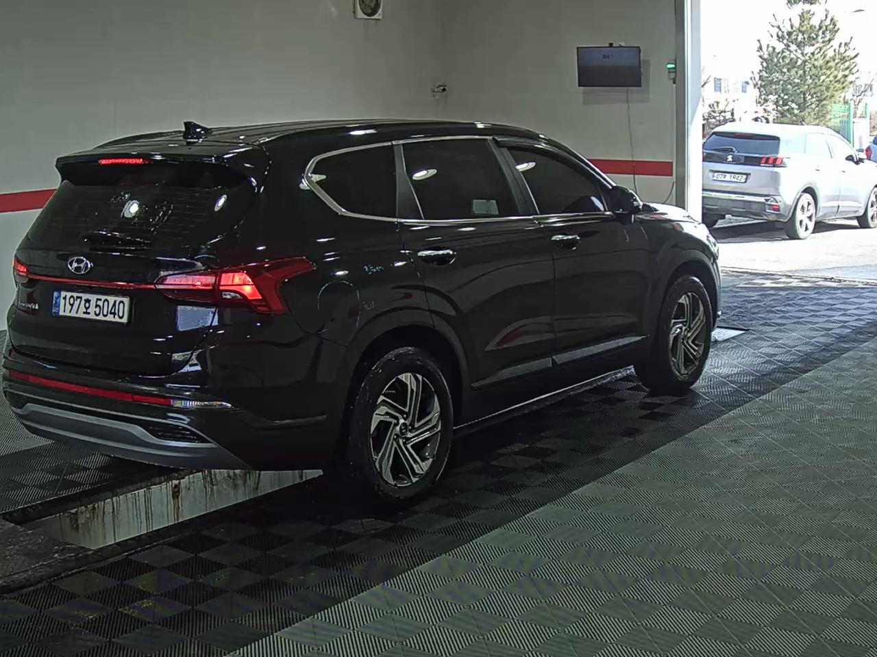 هيونداي - SANTA FE - Image 4