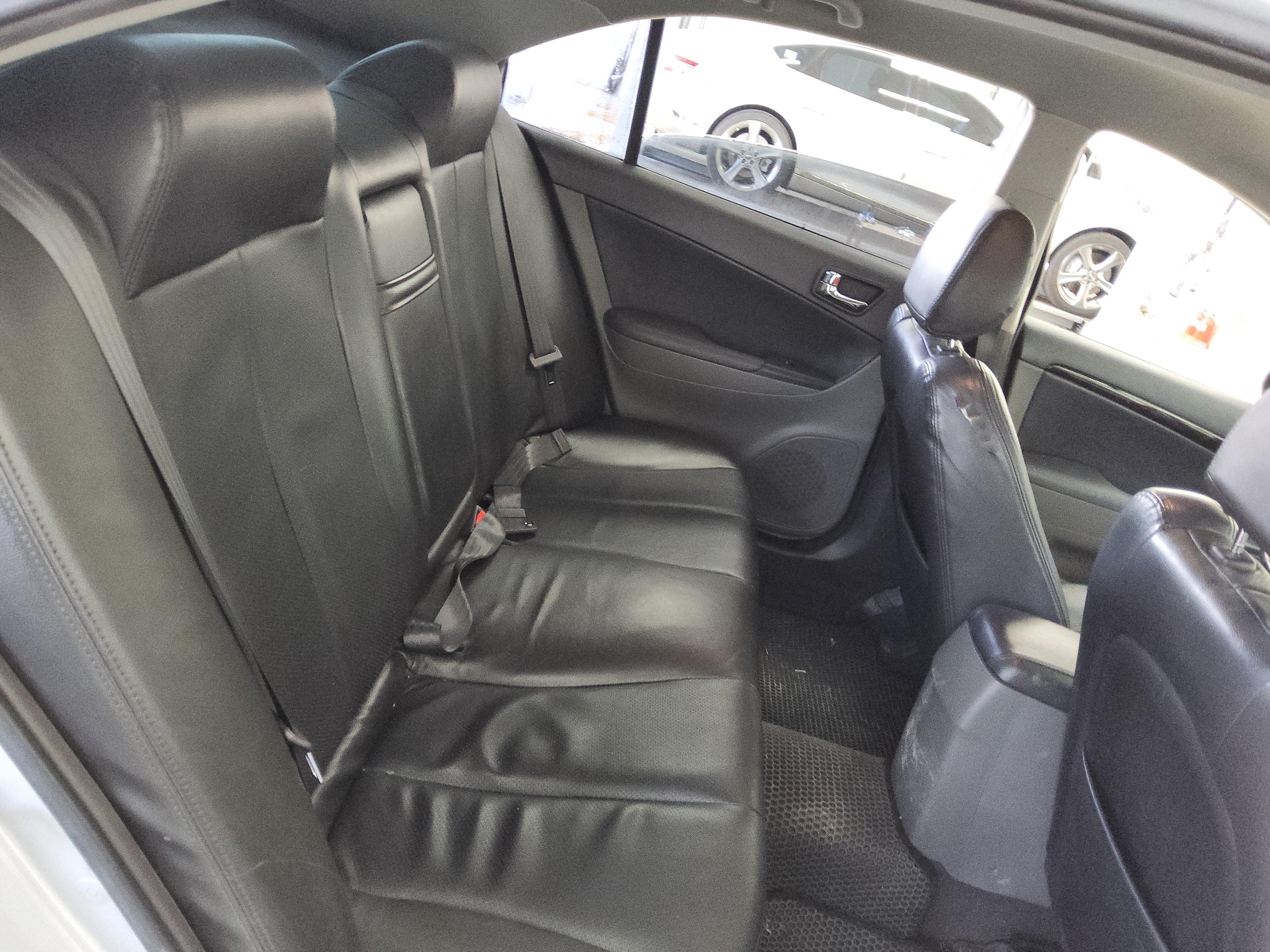 هيونداي سوناتا 2010 - صورة 13