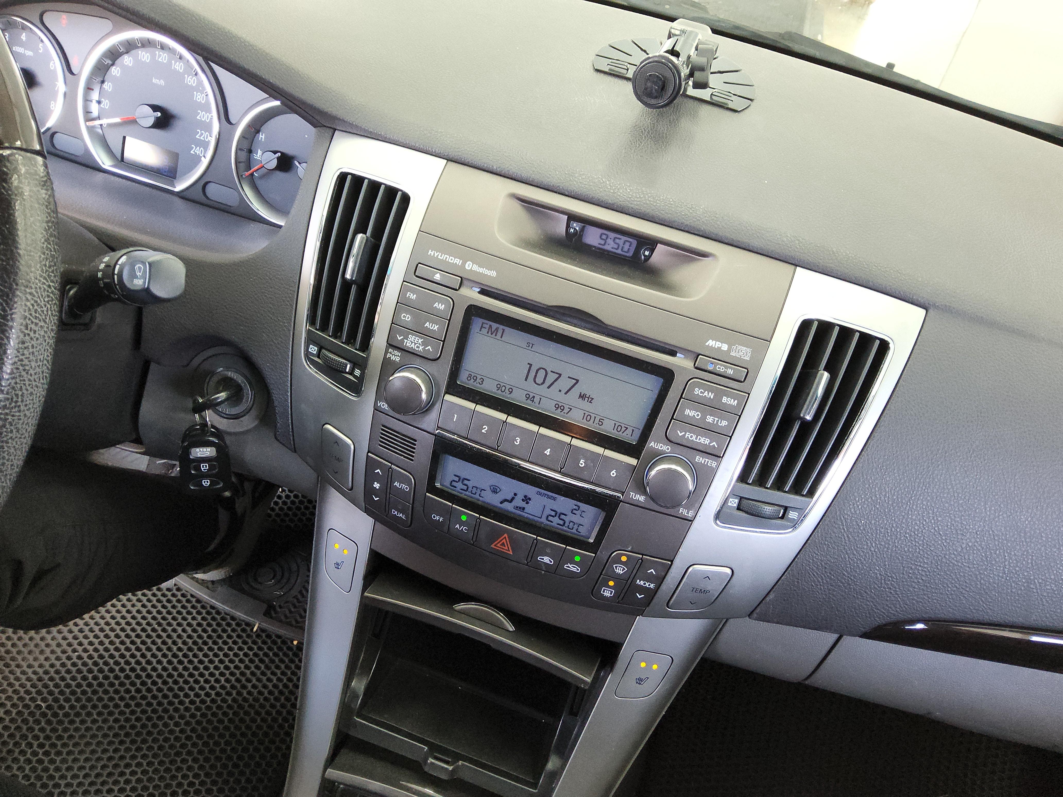 هيونداي سوناتا 2010 - صورة 17