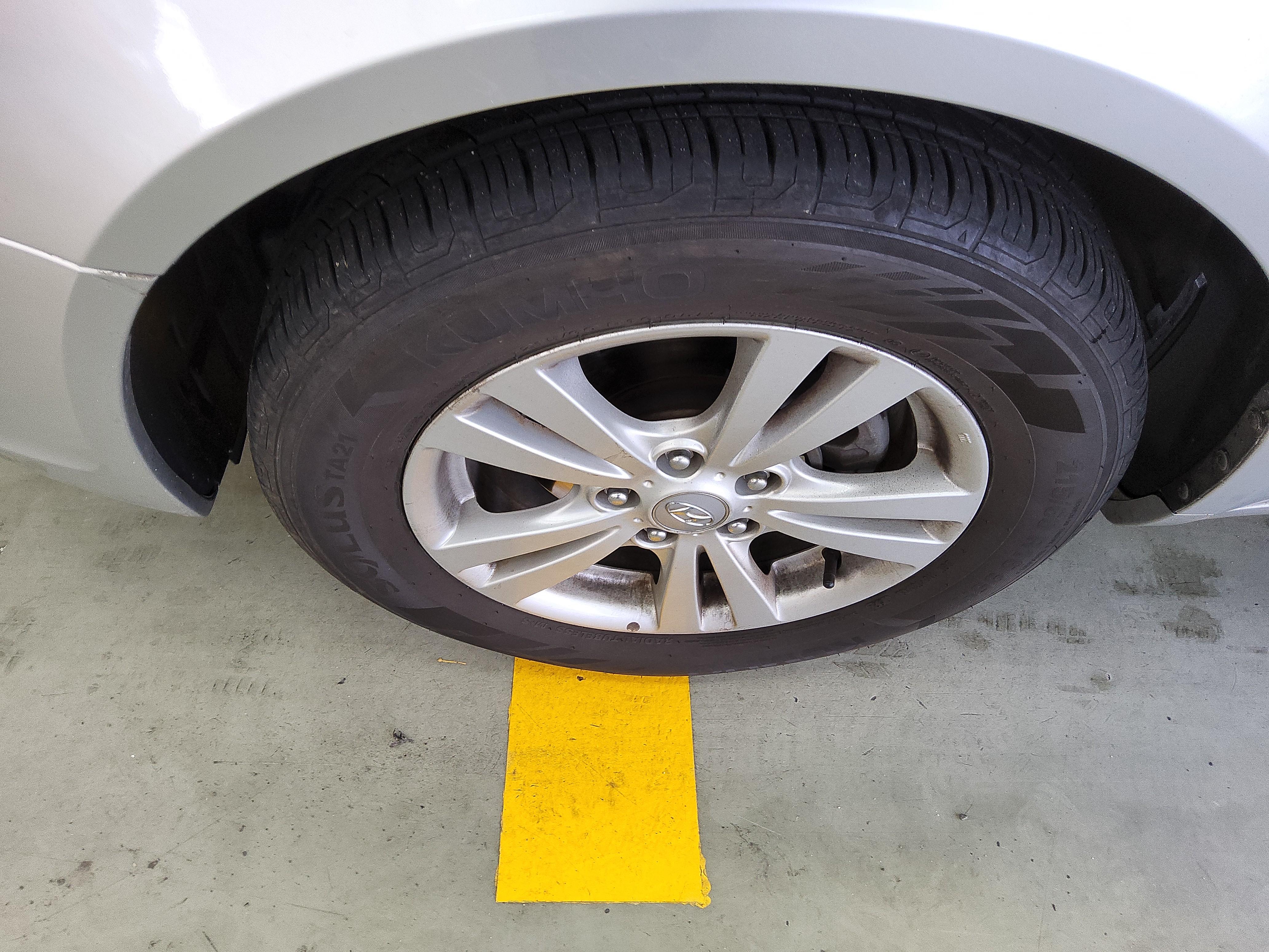 هيونداي سوناتا 2010 - صورة 19