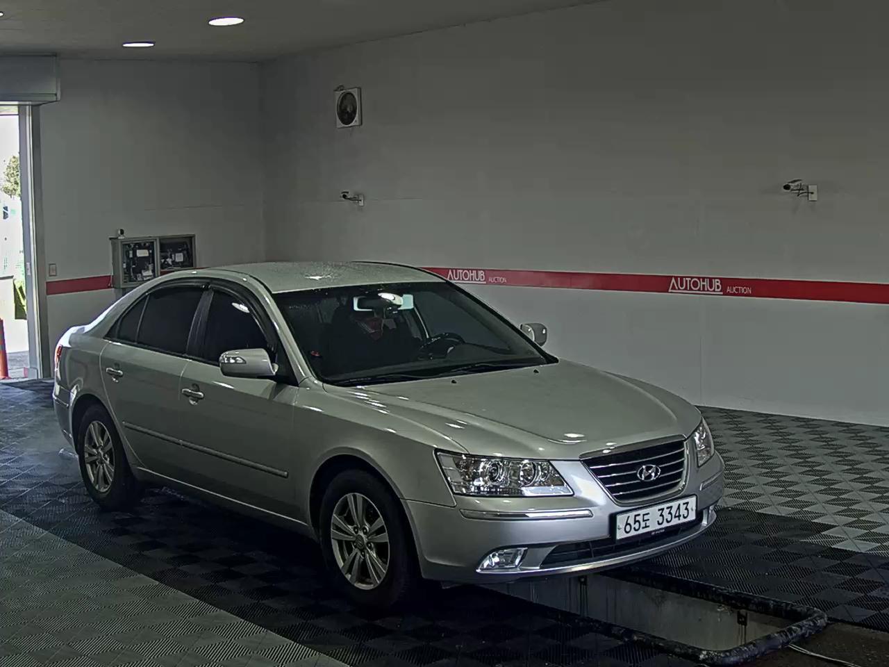 هيونداي سوناتا 2010 - صورة 2