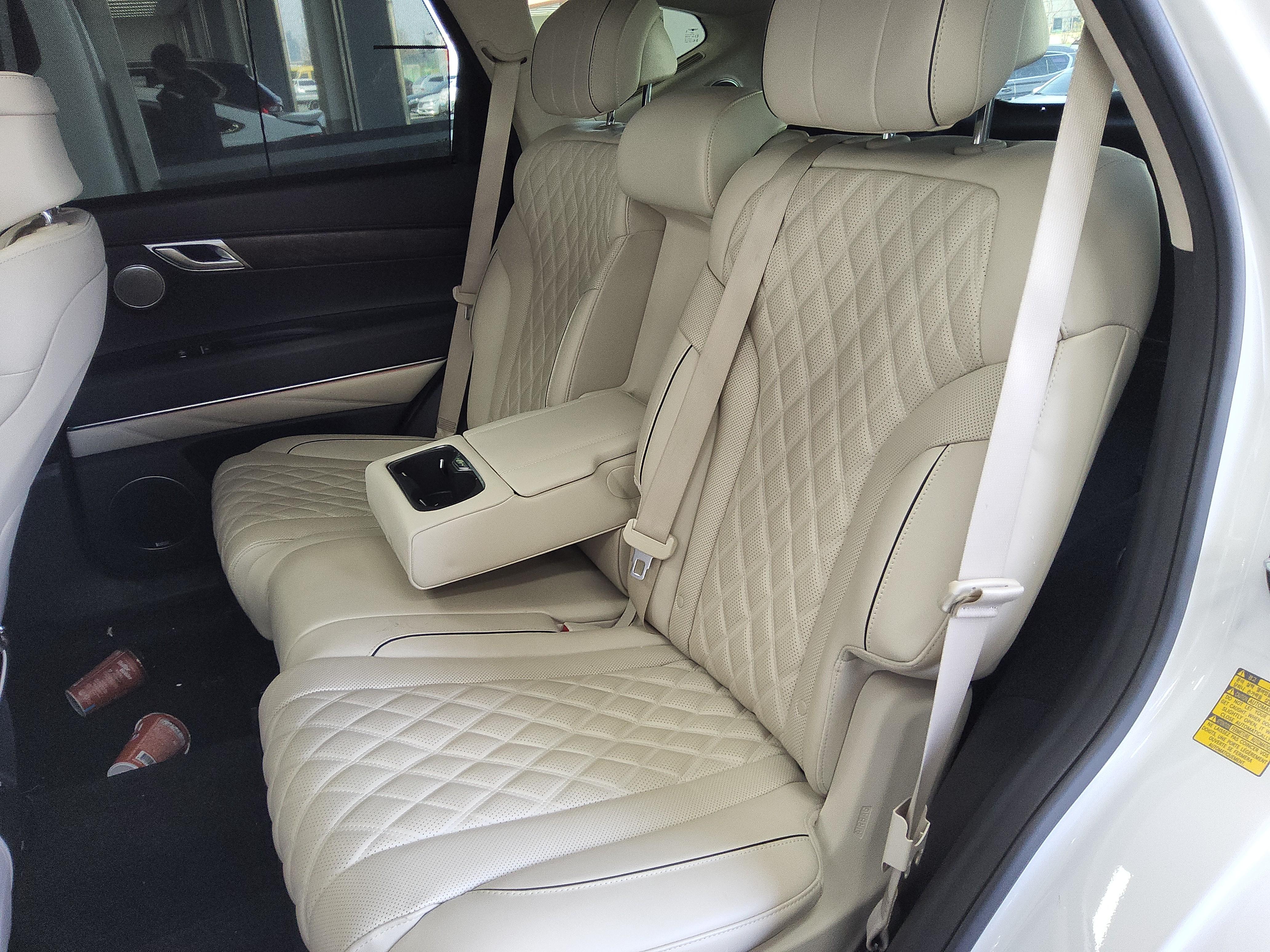 جينيسيس GV80 2023 - صورة 12