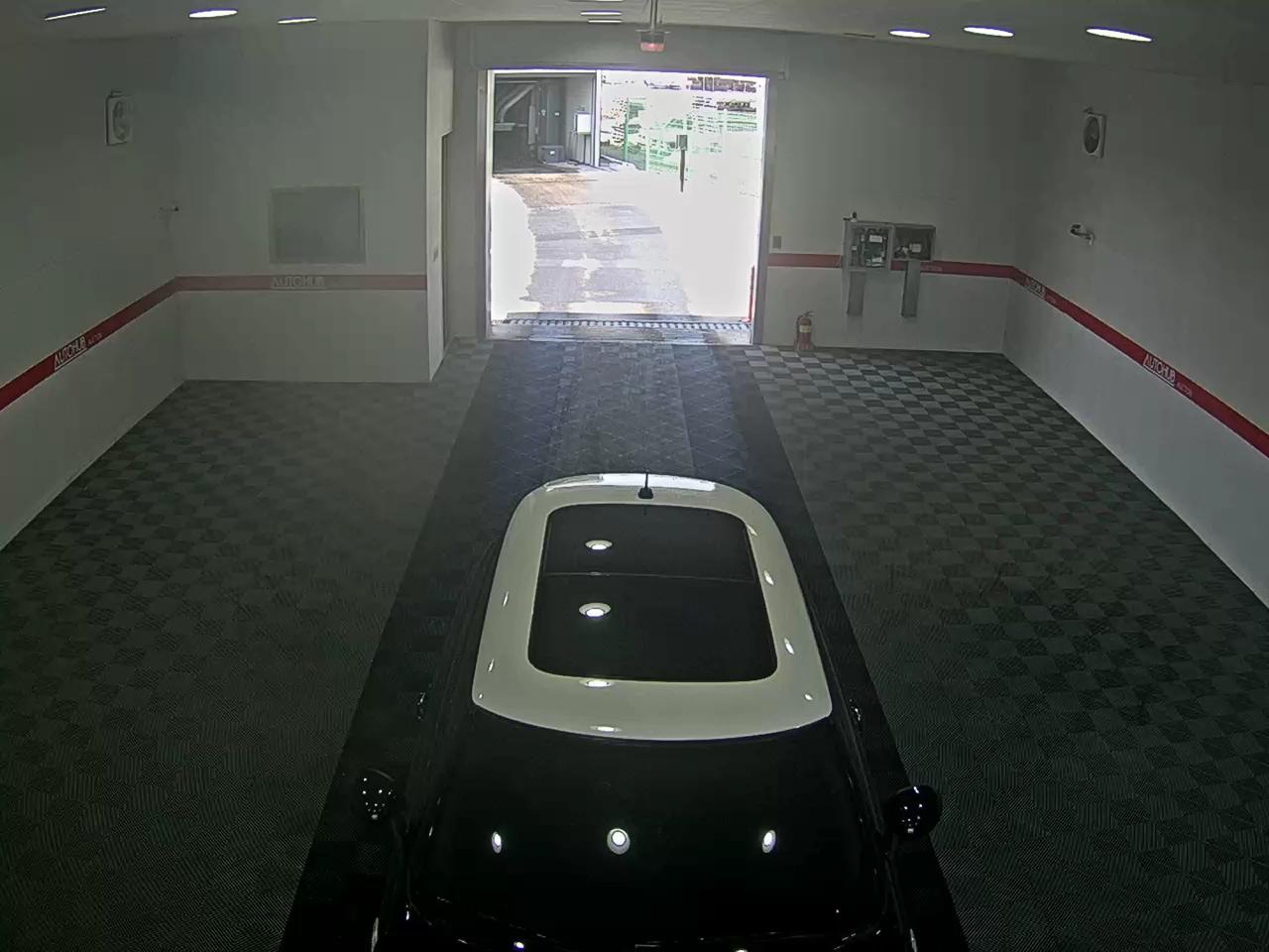 BMW MINI 2017 - Image 6