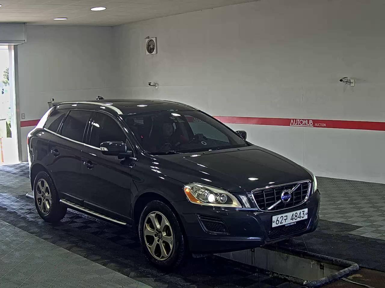 Volvo Volvo 2011 - Image 2