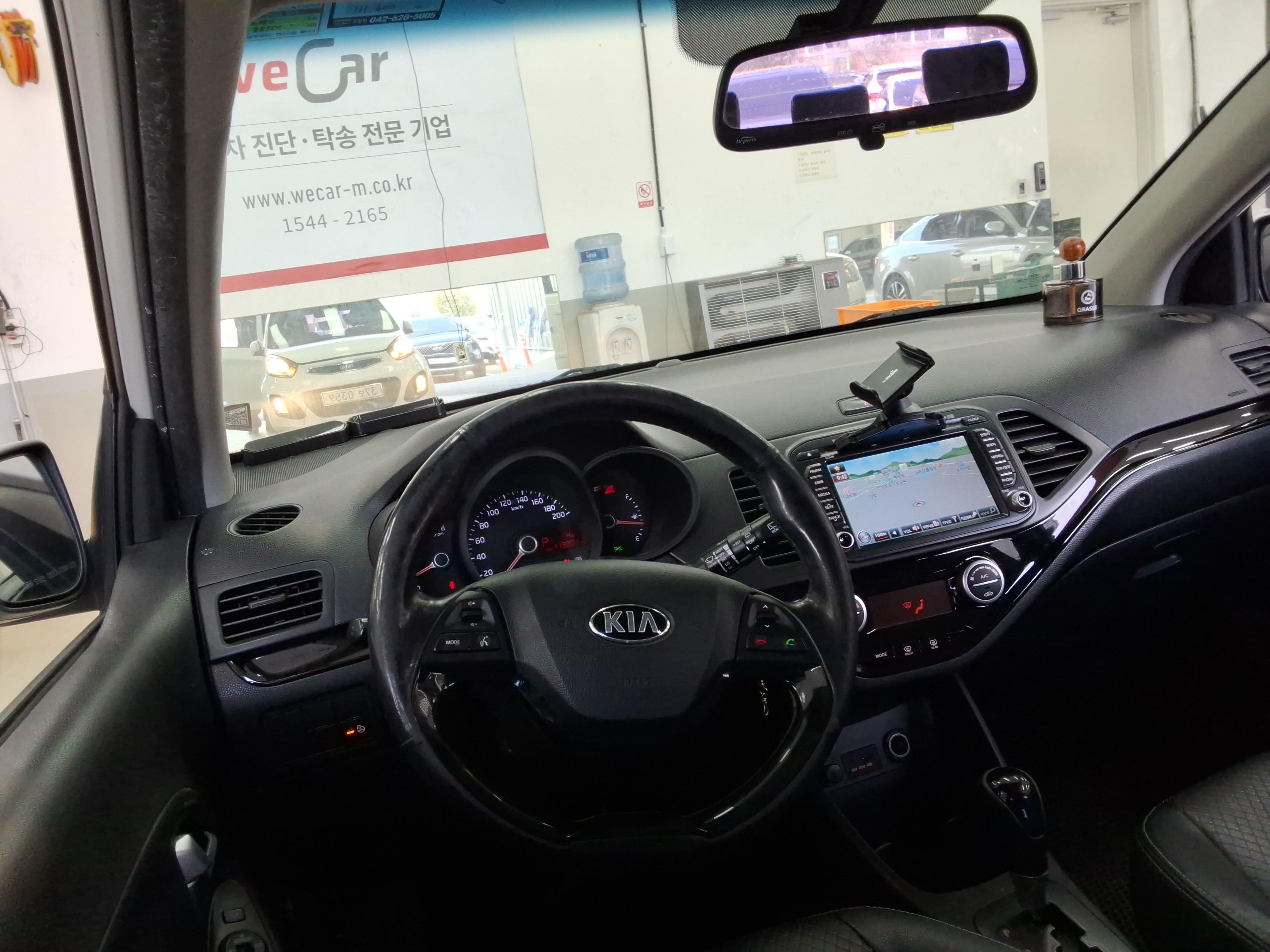 Kia Morning 2014 - Image 11