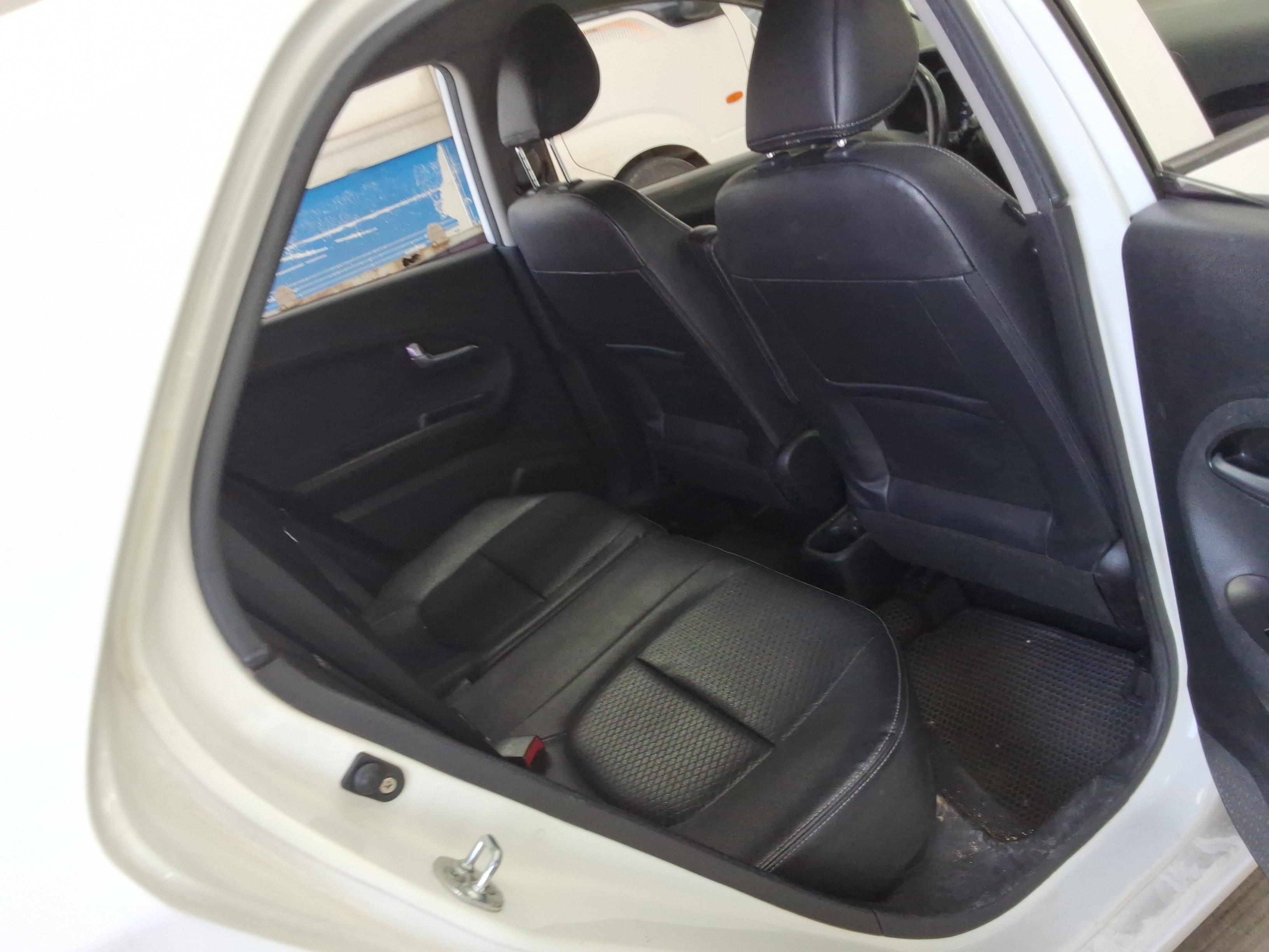 Kia Morning 2014 - Image 13