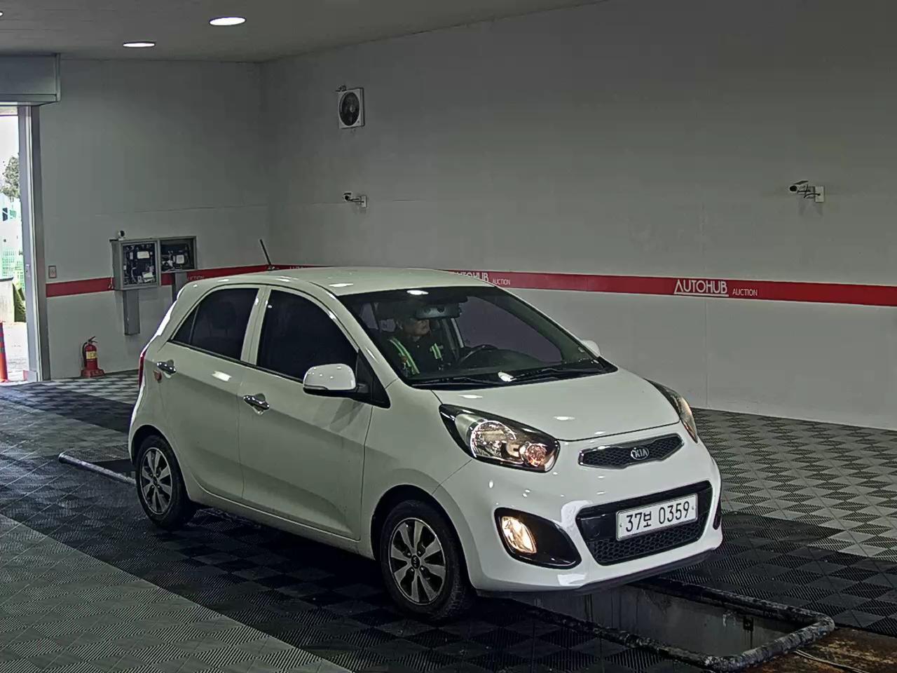 Kia Morning 2014 - Image 2