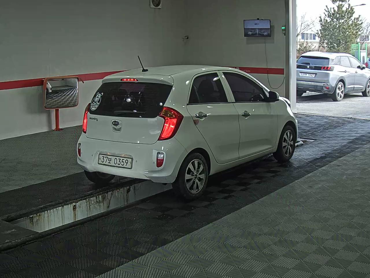 Kia Morning 2014 - Image 4