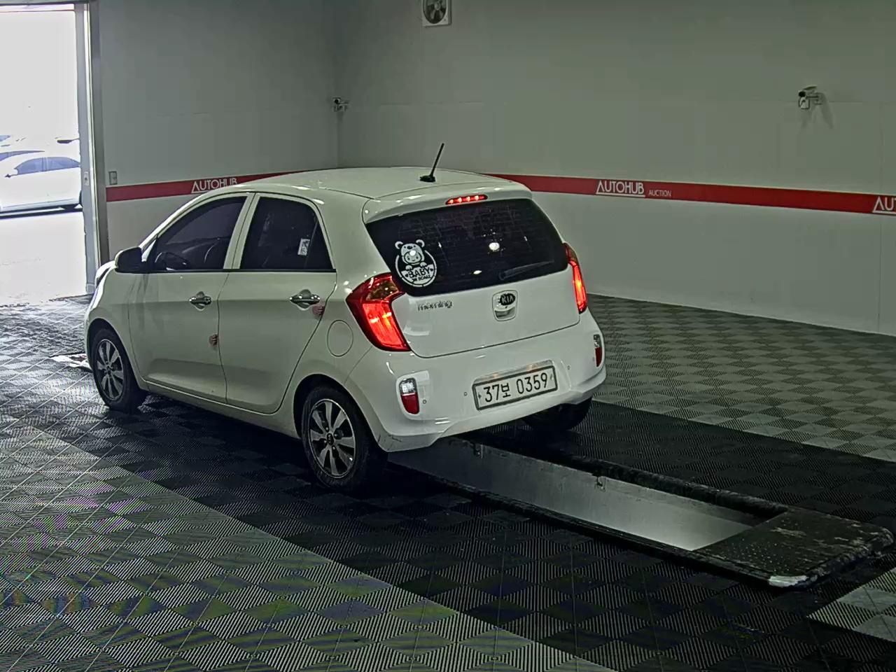 Kia Morning 2014 - Image 5