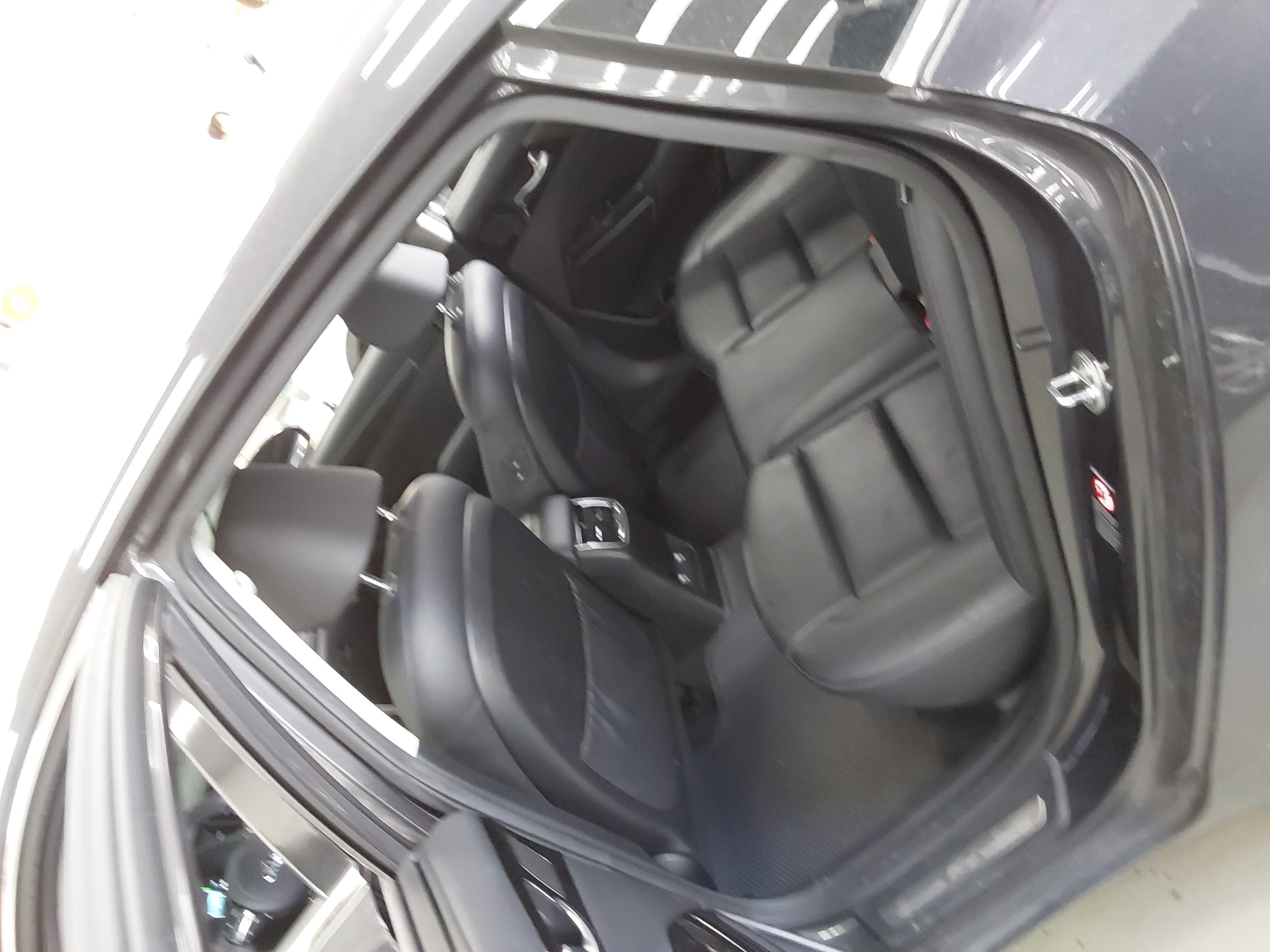 كيا K7 2020 - صورة 13