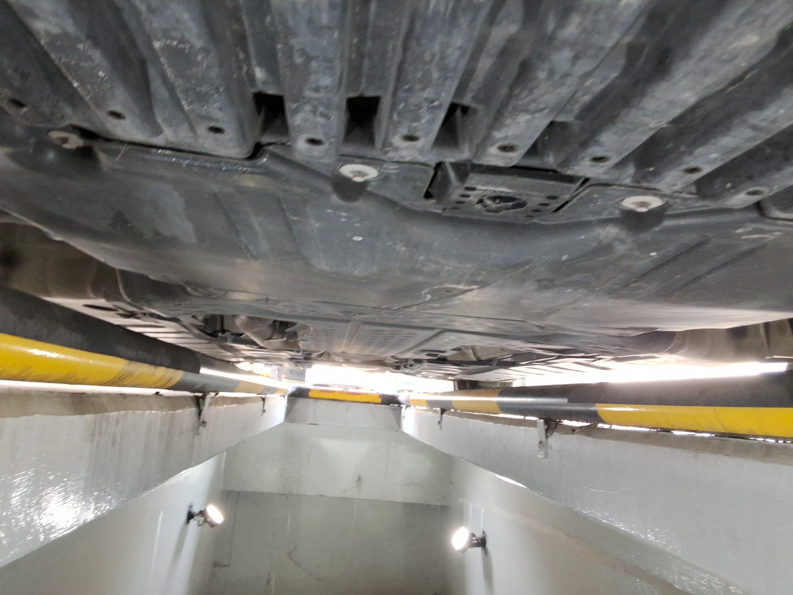 메르세데스-벤츠 E-클래스 2019 - 이미지 8