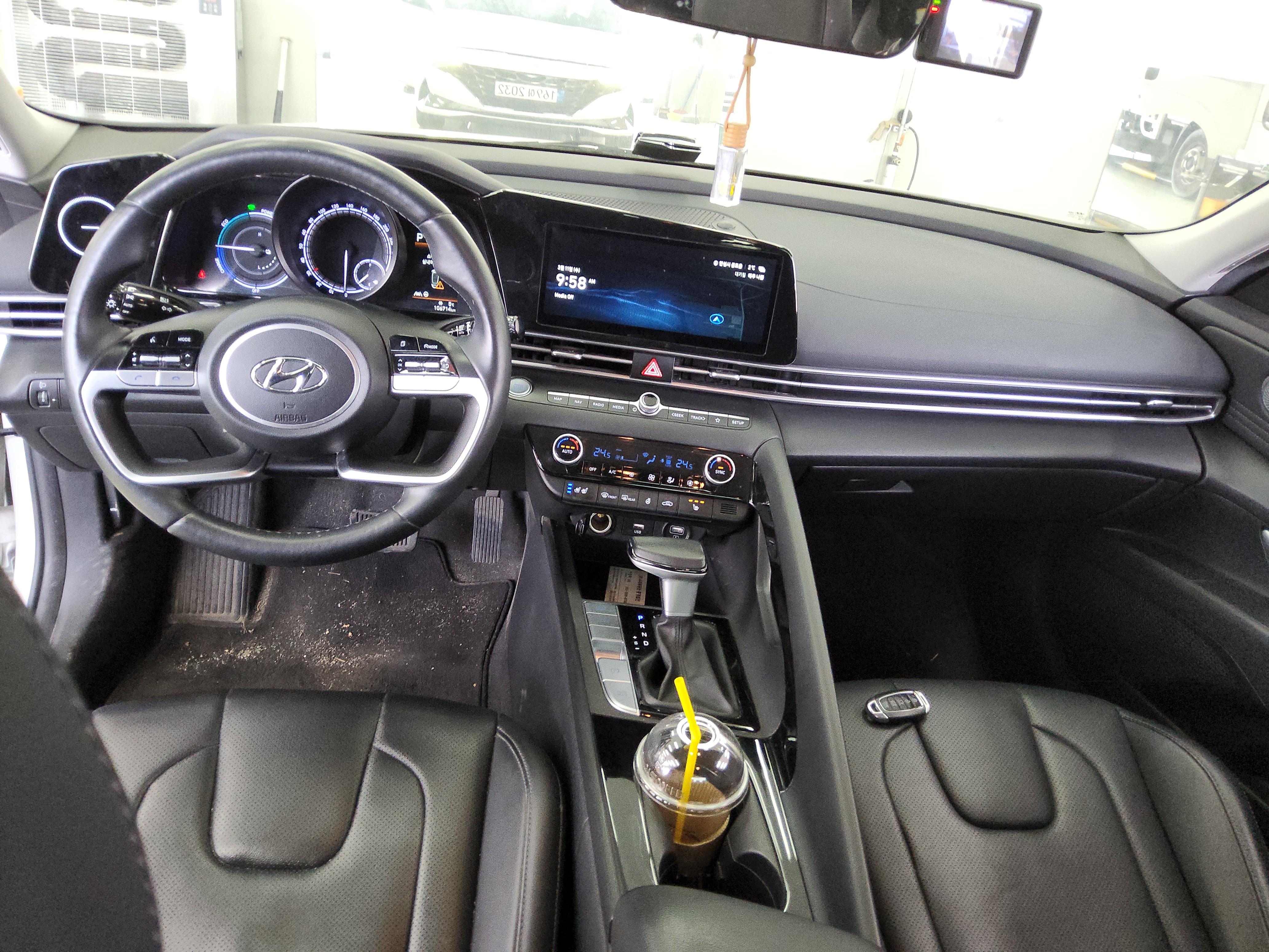 현대자동차 아반떼 2022 - 이미지 11