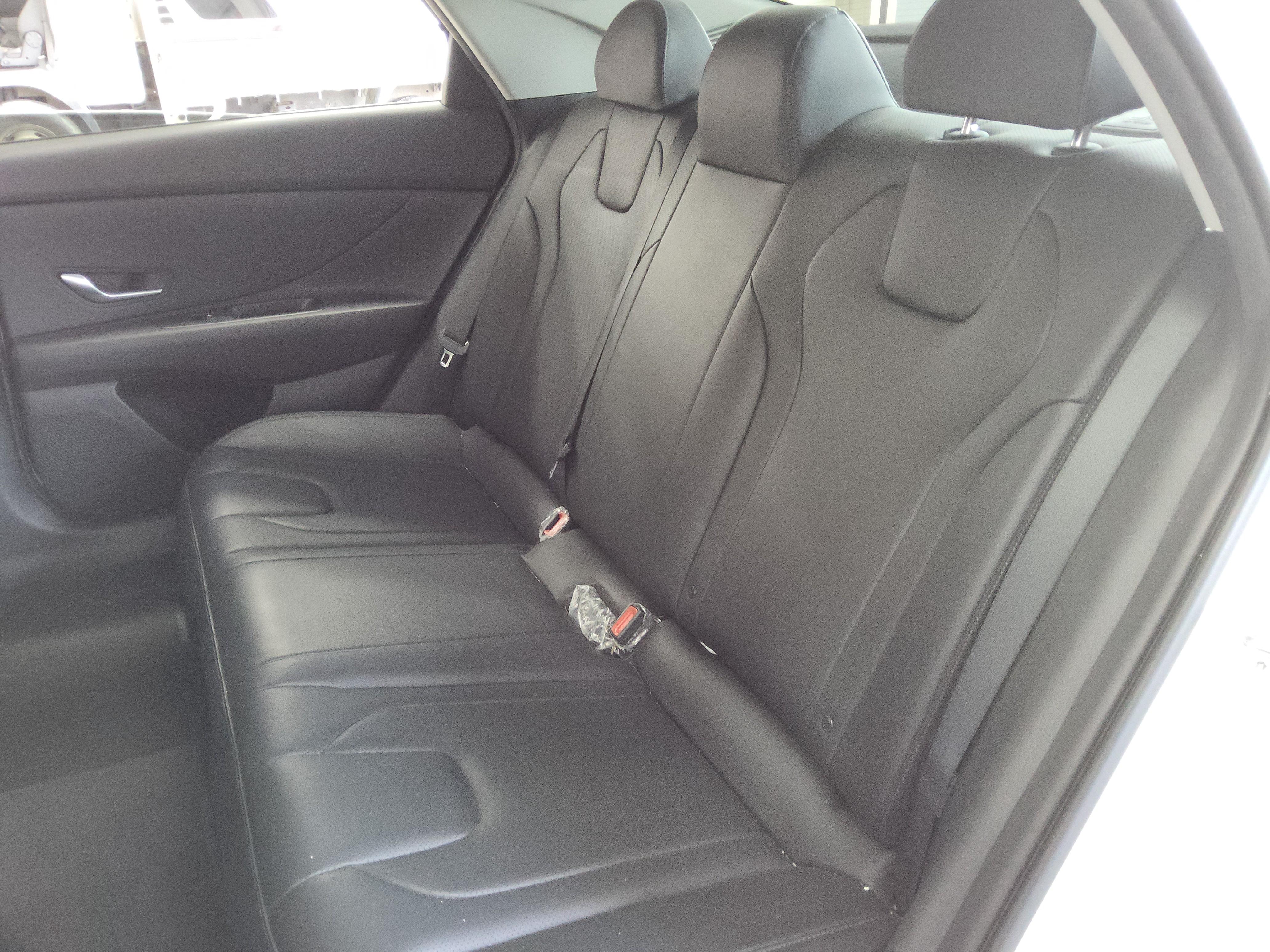 현대자동차 아반떼 2022 - 이미지 12