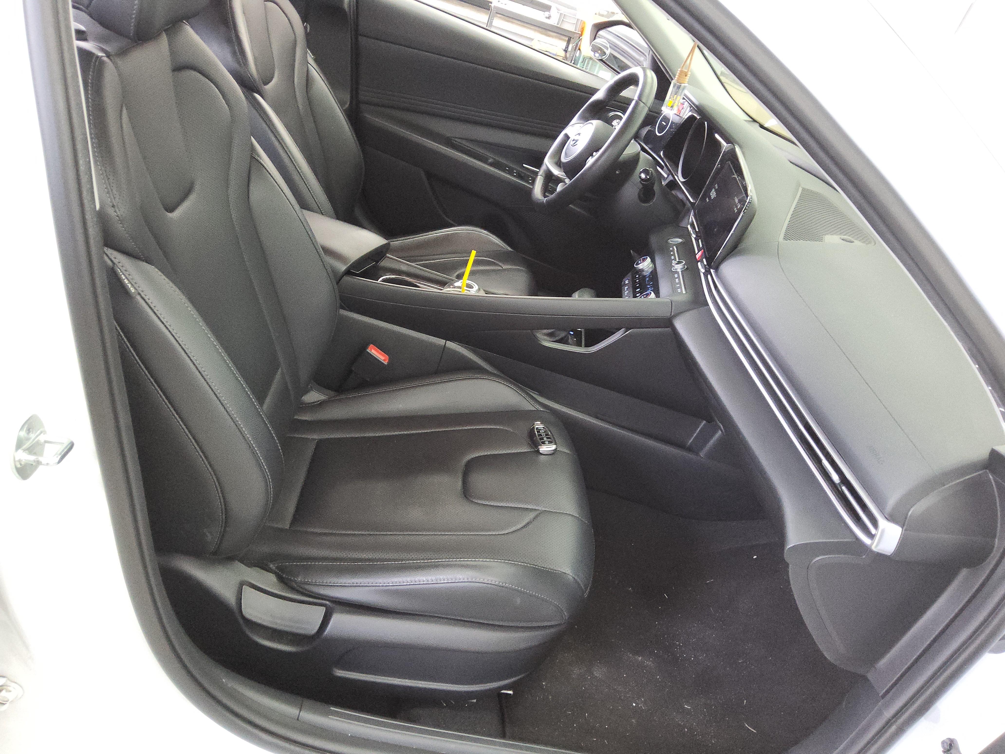 현대자동차 아반떼 2022 - 이미지 14