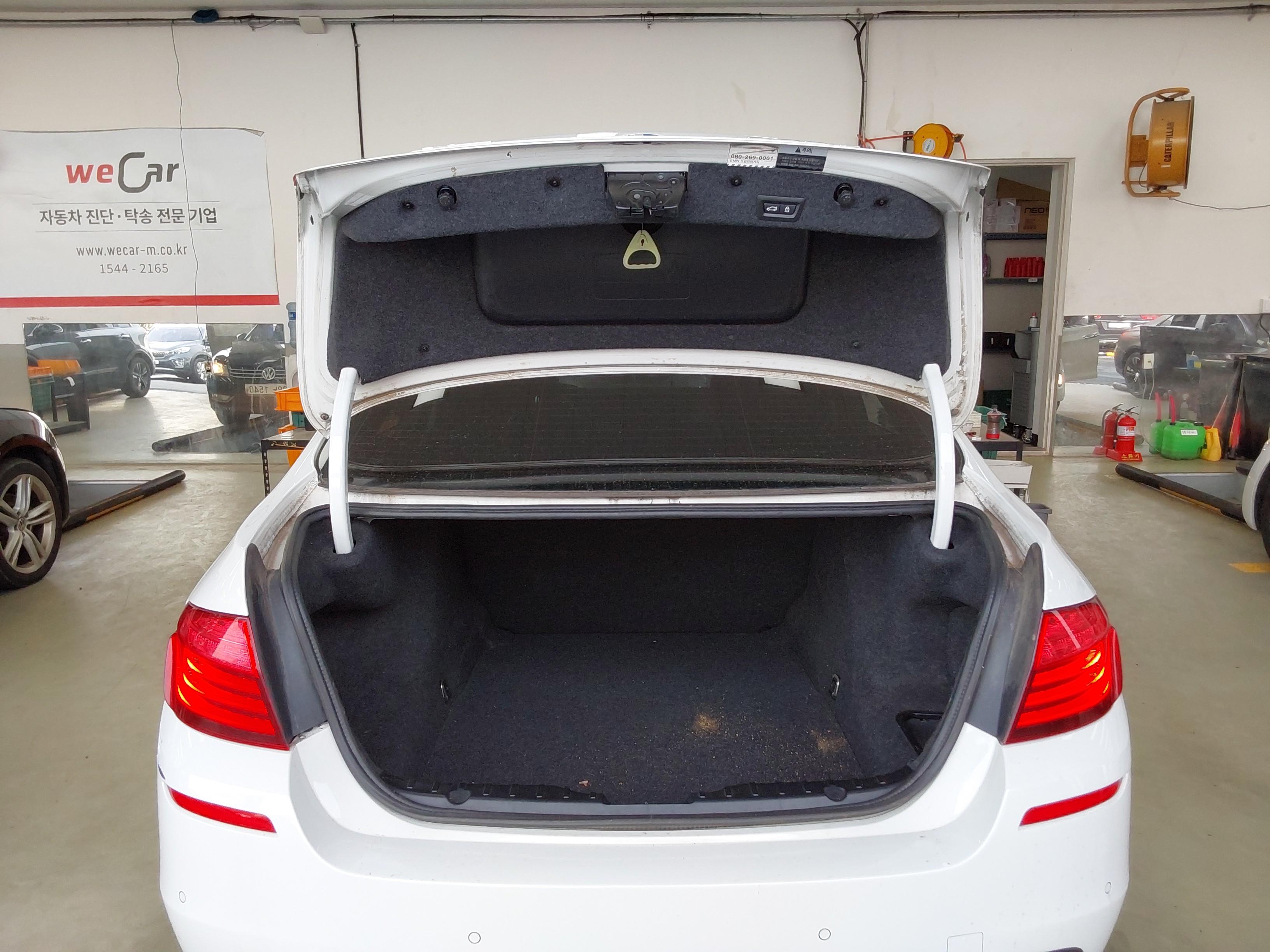 بي إم دبليو الفئة 5 2016 - صورة 12