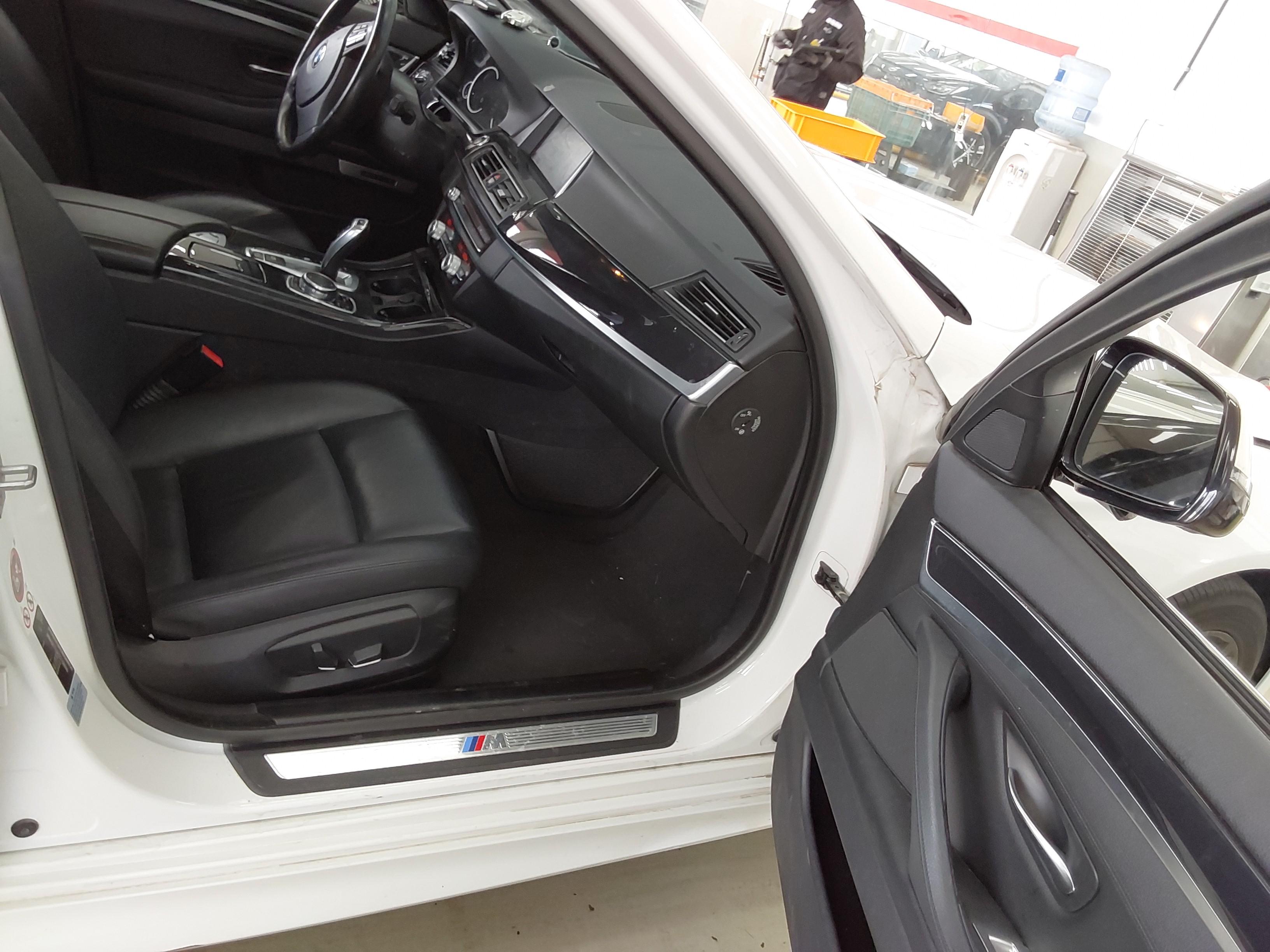 بي إم دبليو الفئة 5 2016 - صورة 14