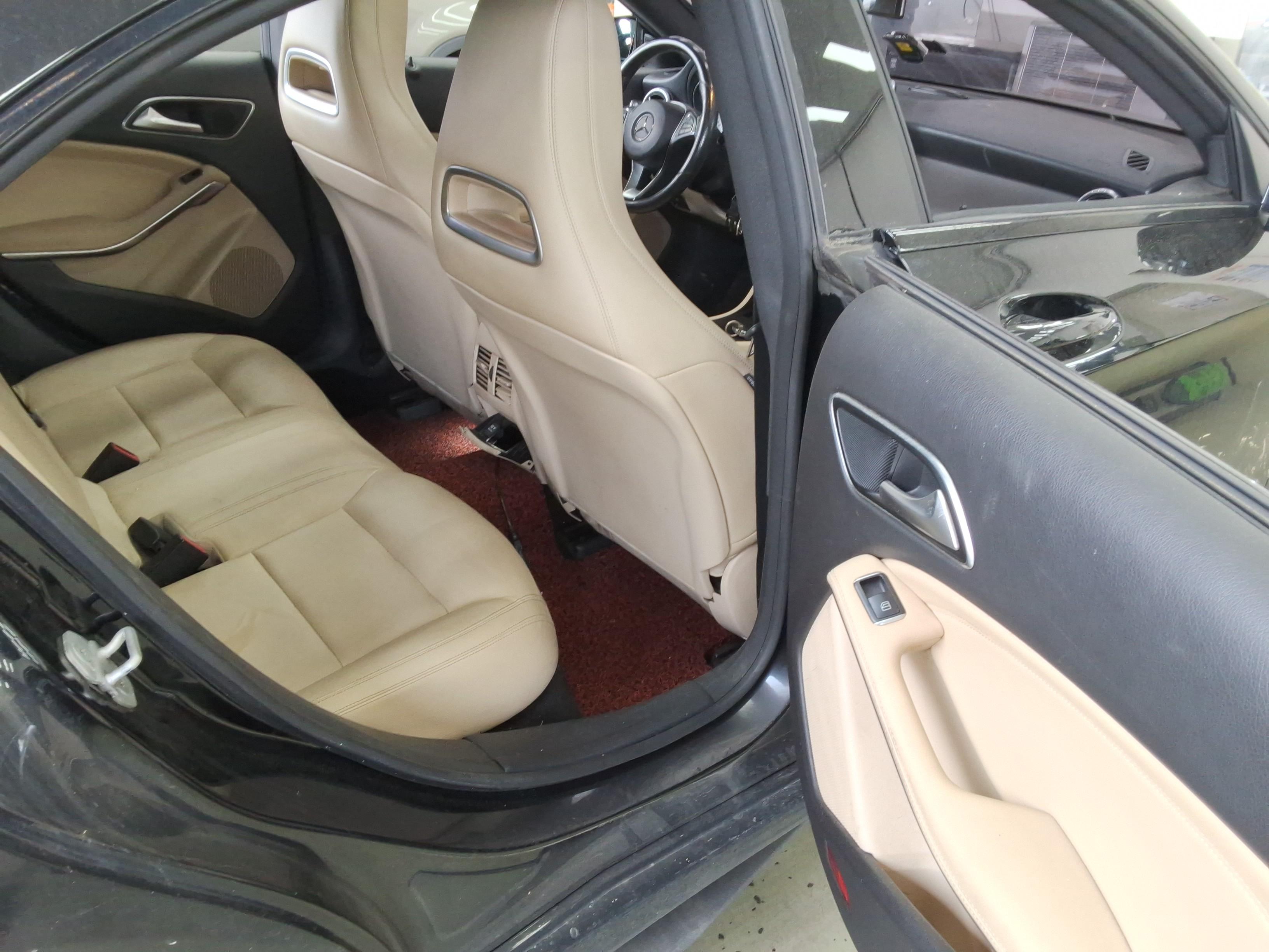 Mercedes-Benz CLA-Class 2015 - Image 13