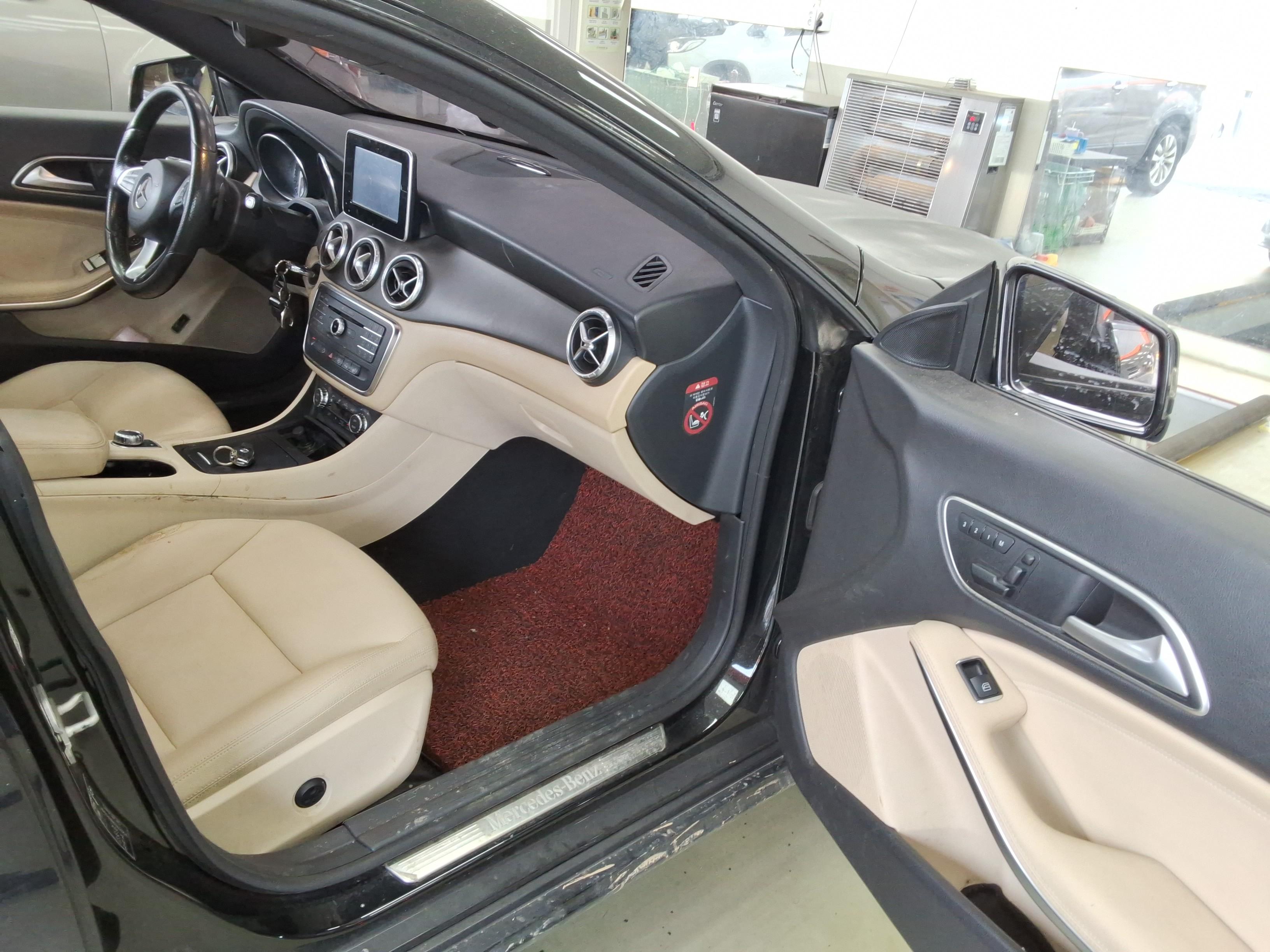 Mercedes-Benz CLA-Class 2015 - Image 14