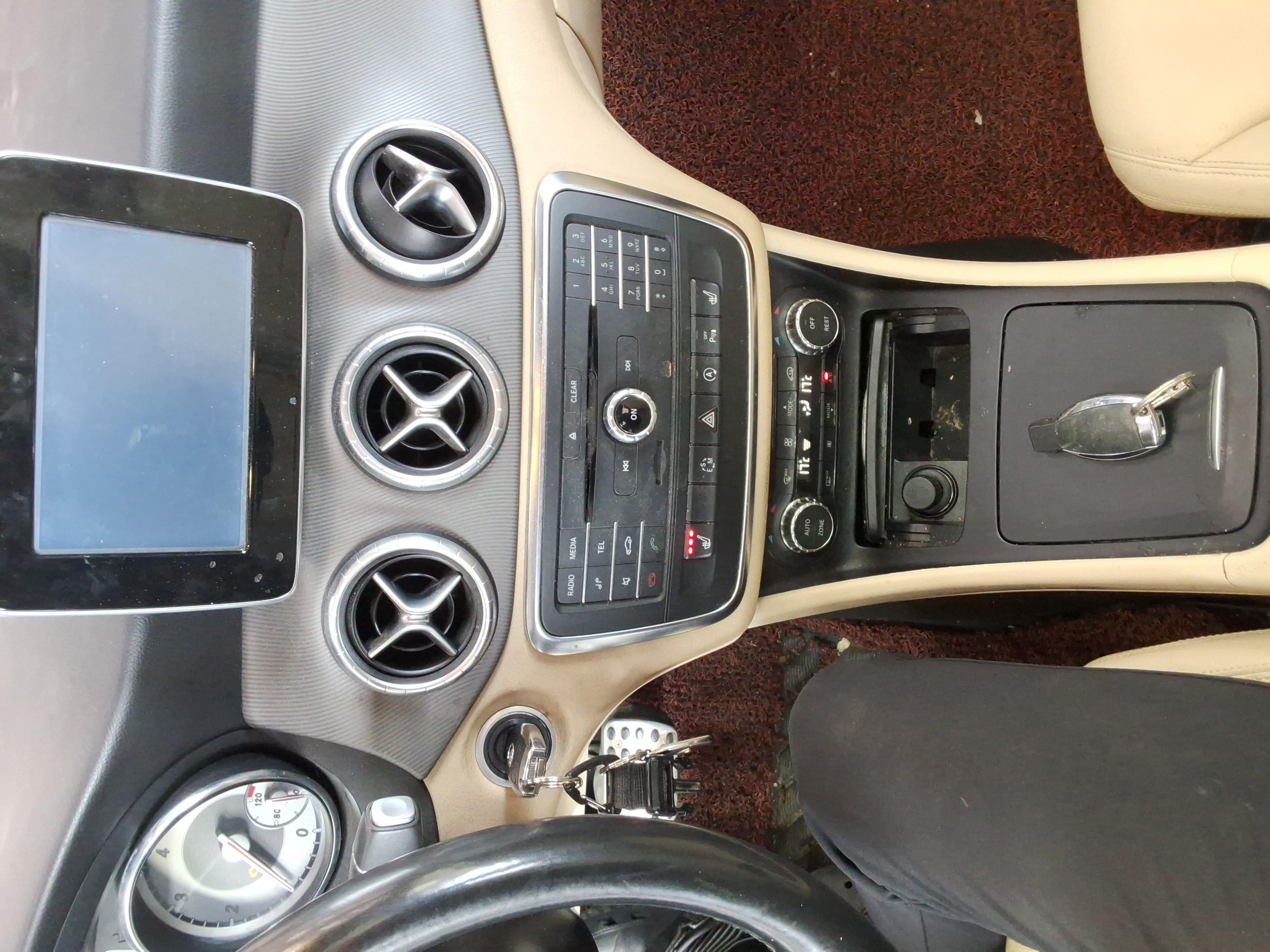 Mercedes-Benz CLA-Class 2015 - Image 18