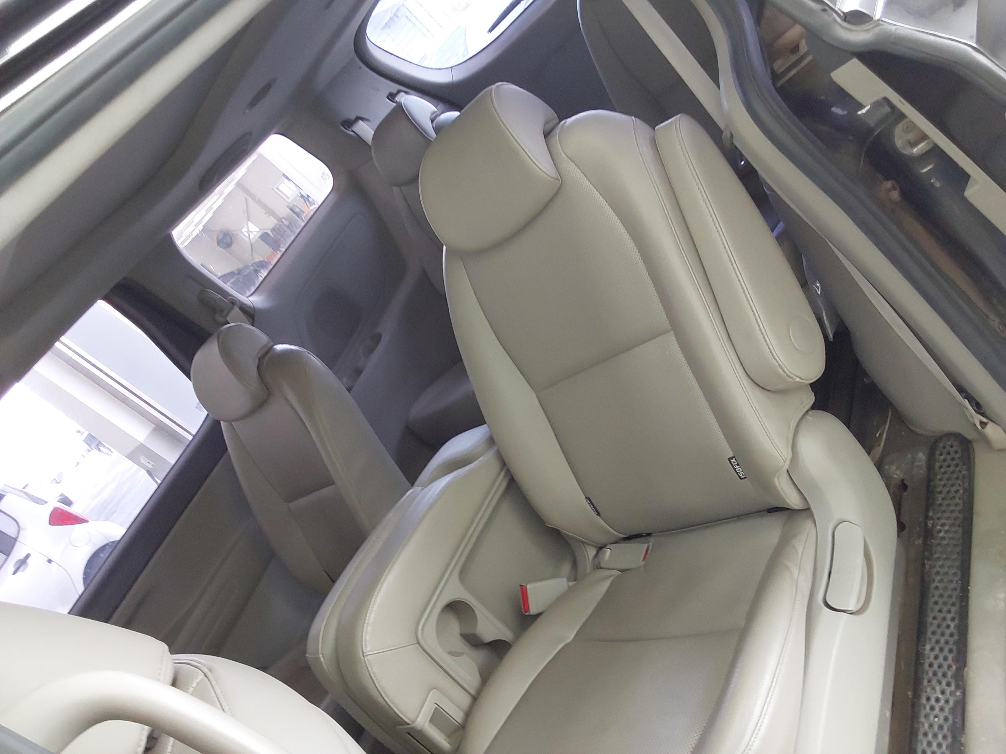 Kia New Carnival 2016 - Image 13