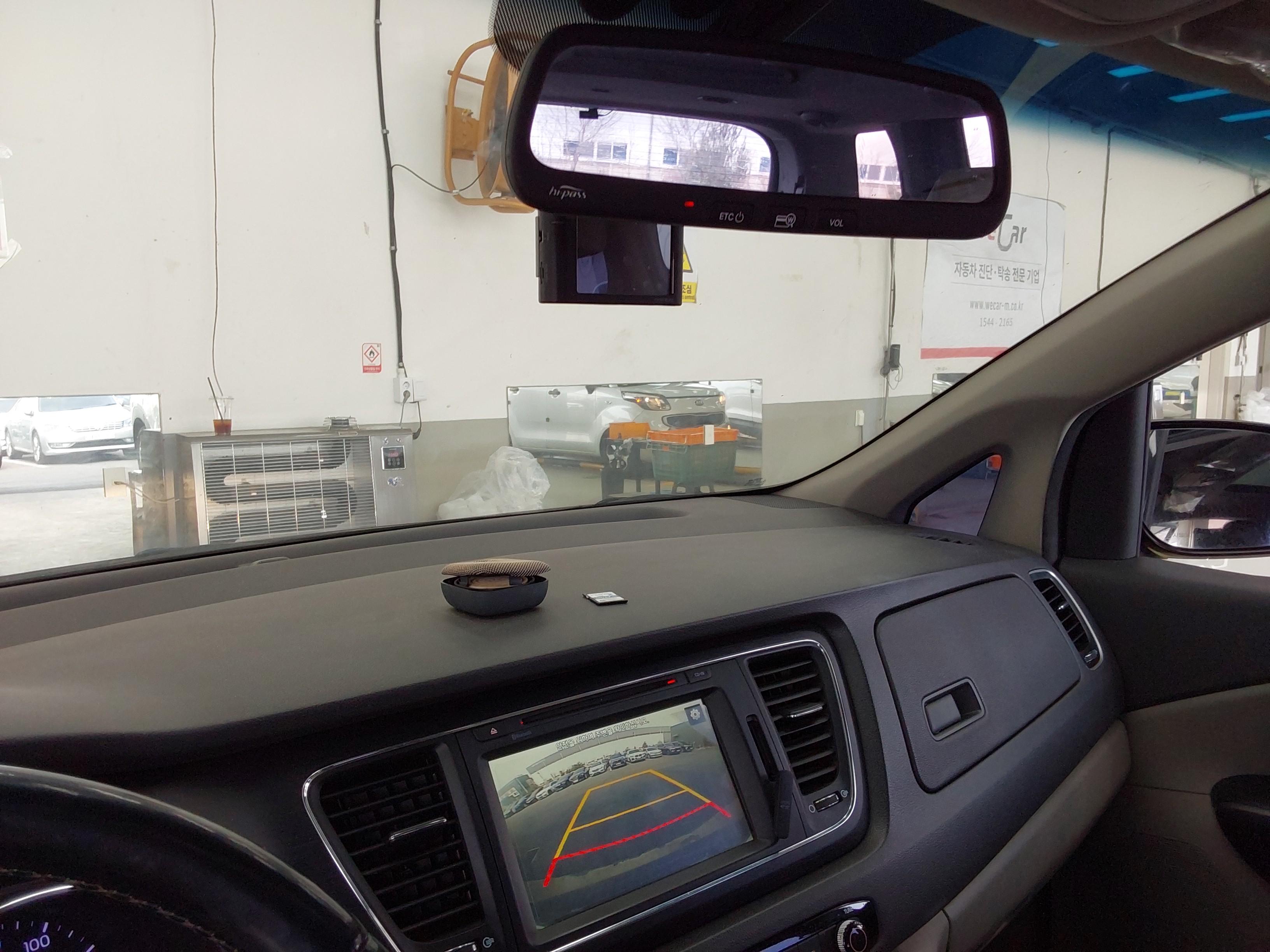 Kia New Carnival 2016 - Image 19