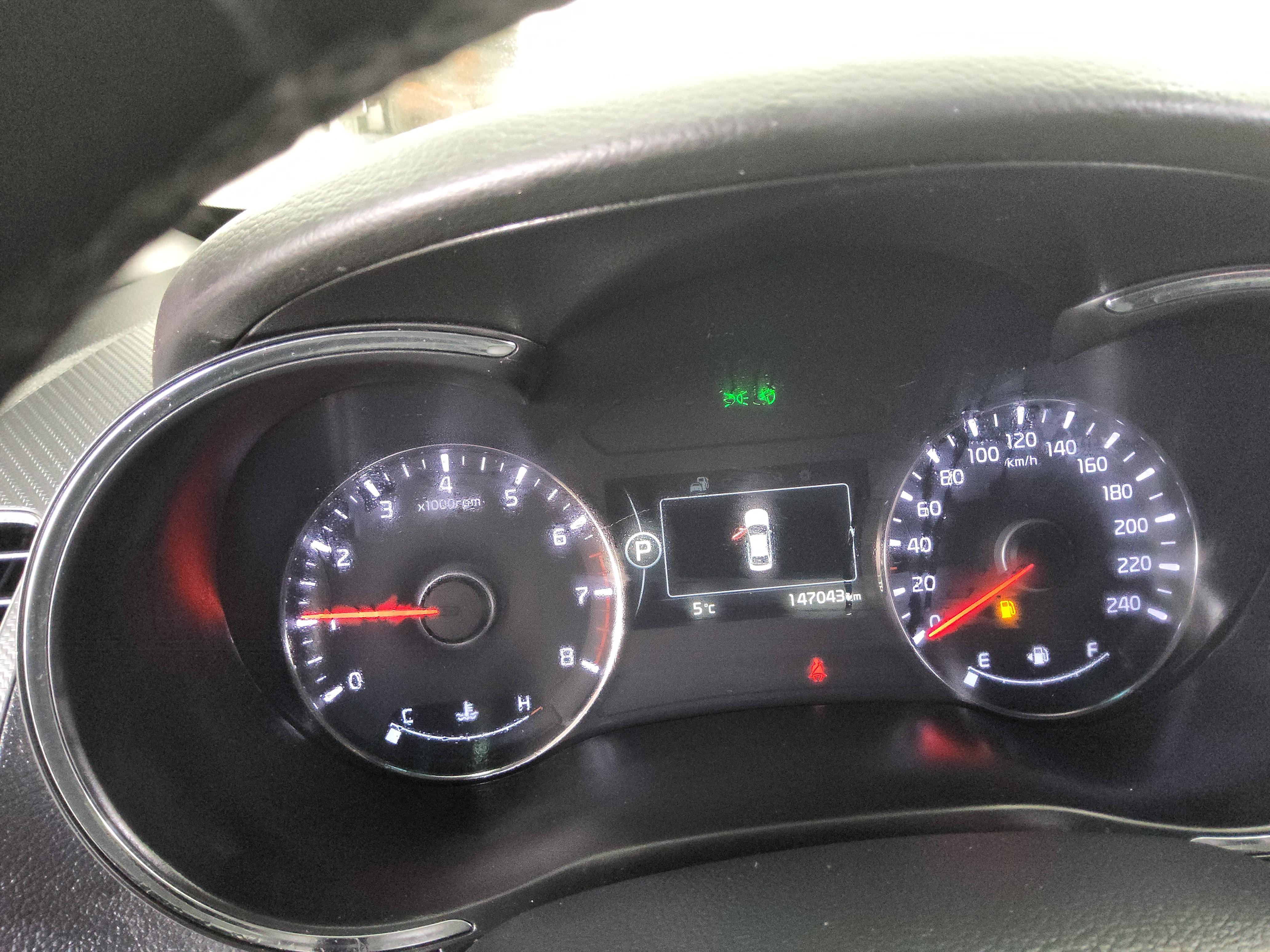 Kia K3 2016 - Image 8