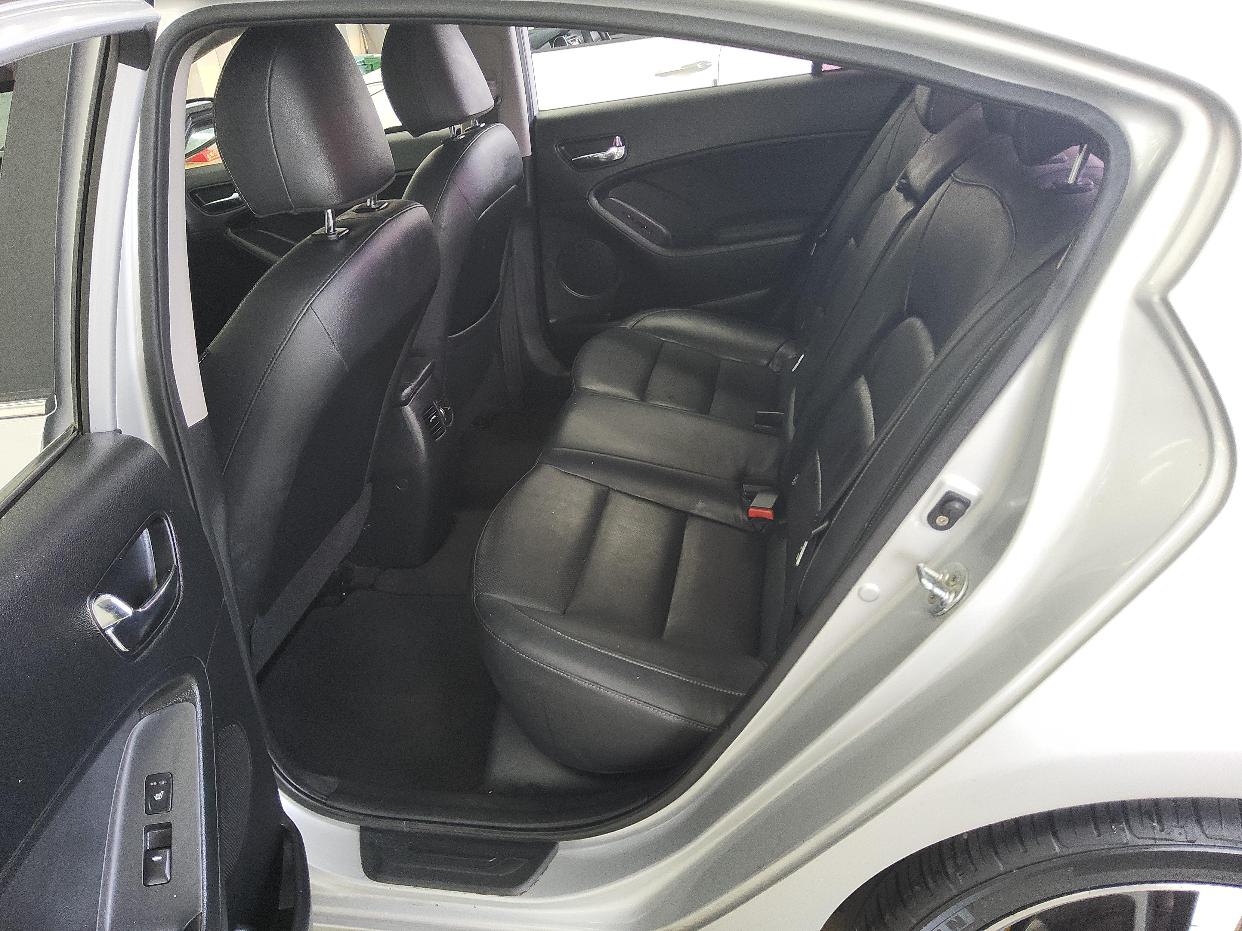 Kia K3 2016 - Image 11