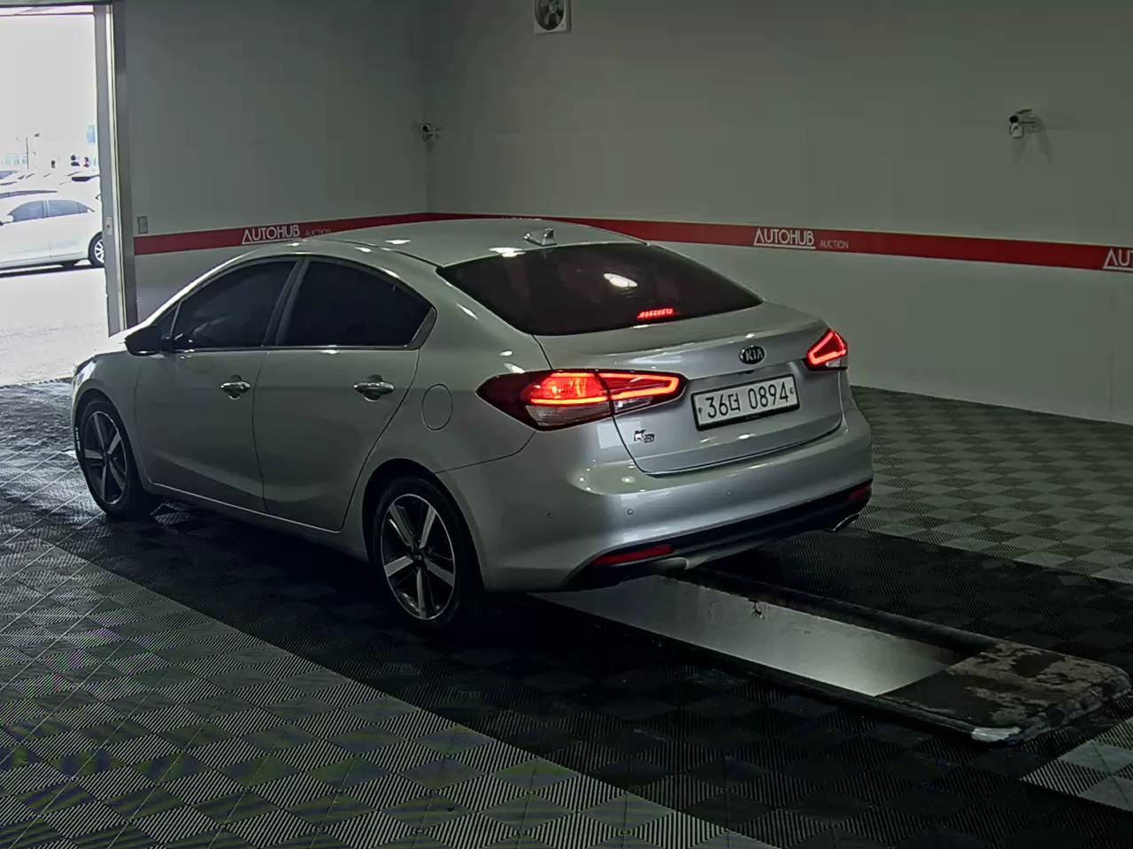 Kia K3 2016 - Image 5