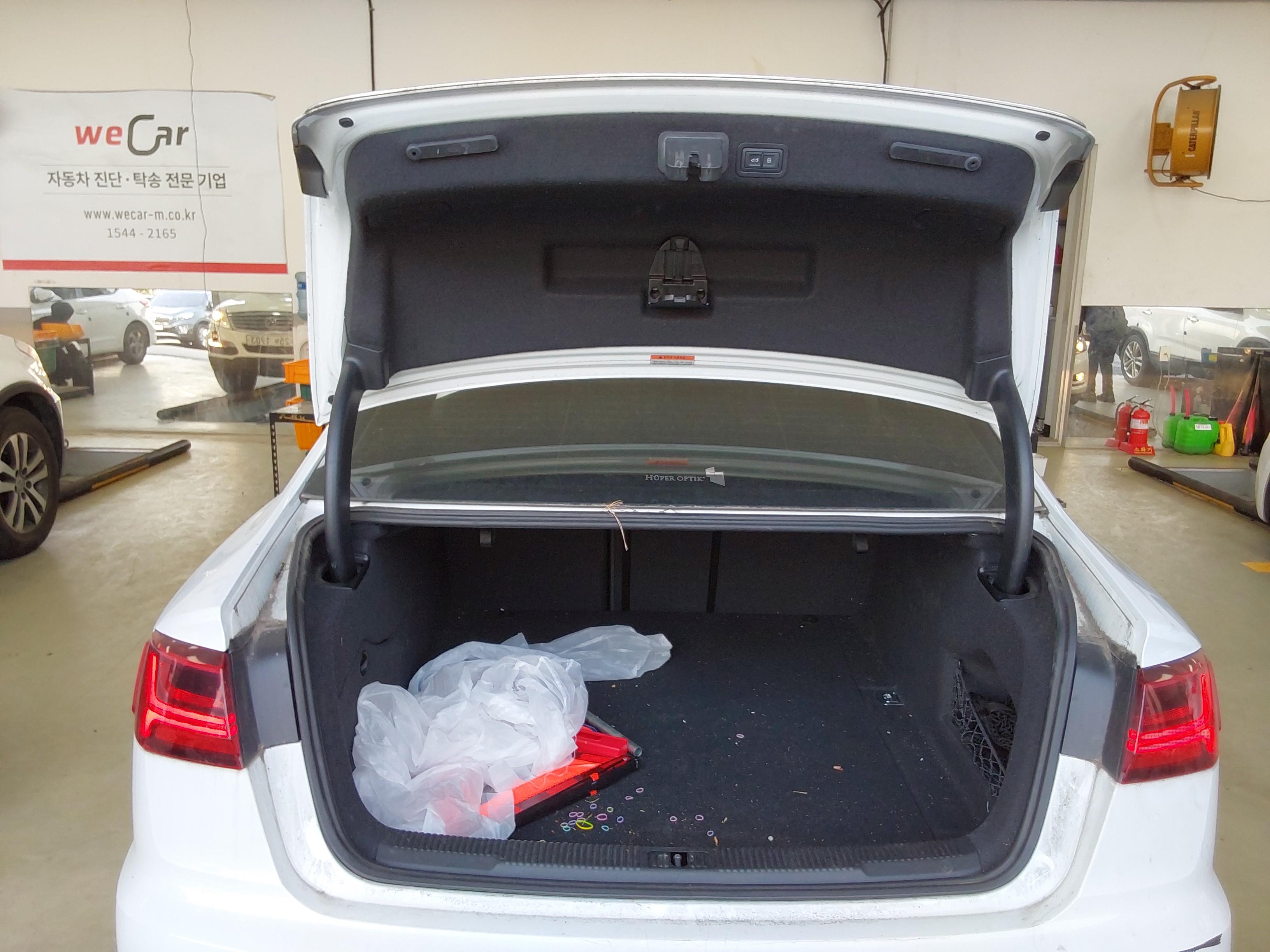 Audi A6 2016 - Image 12