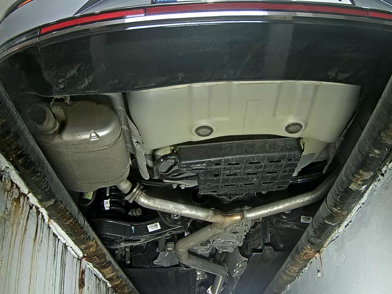 Hyundai AZERA 2023 - Image 7