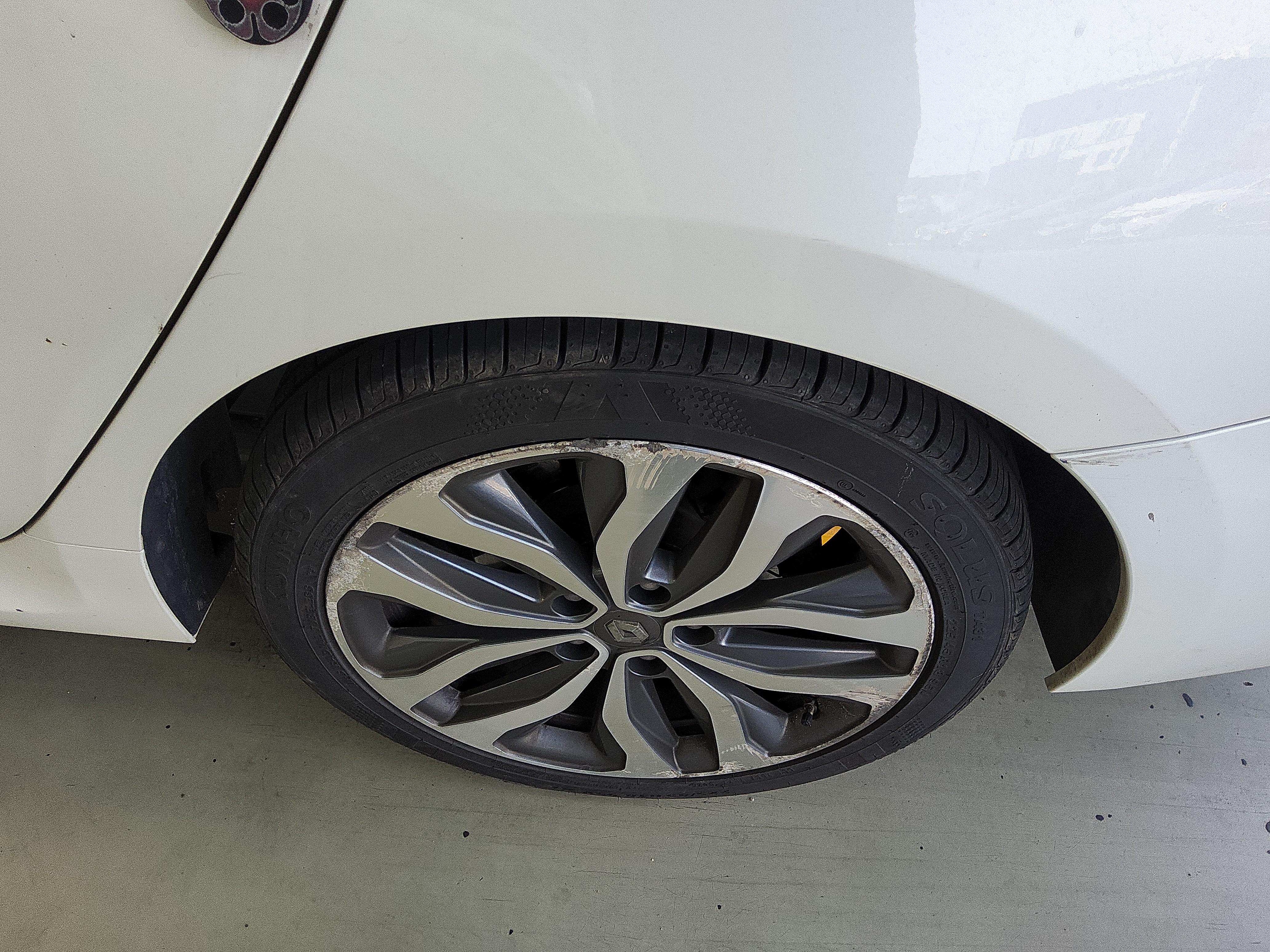 رينو سامسونج SM7 2017 - صورة 19