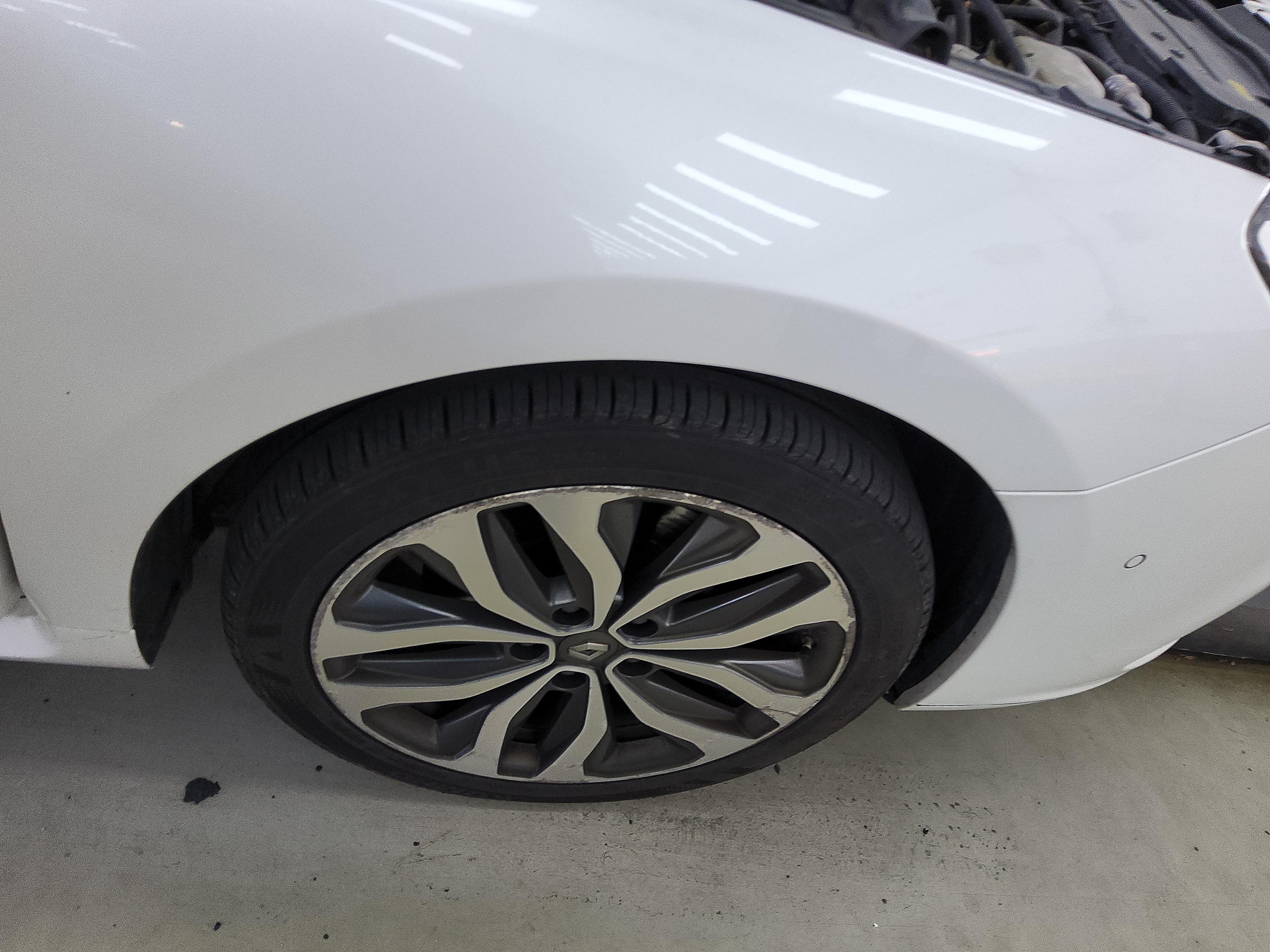 رينو سامسونج SM7 2017 - صورة 21