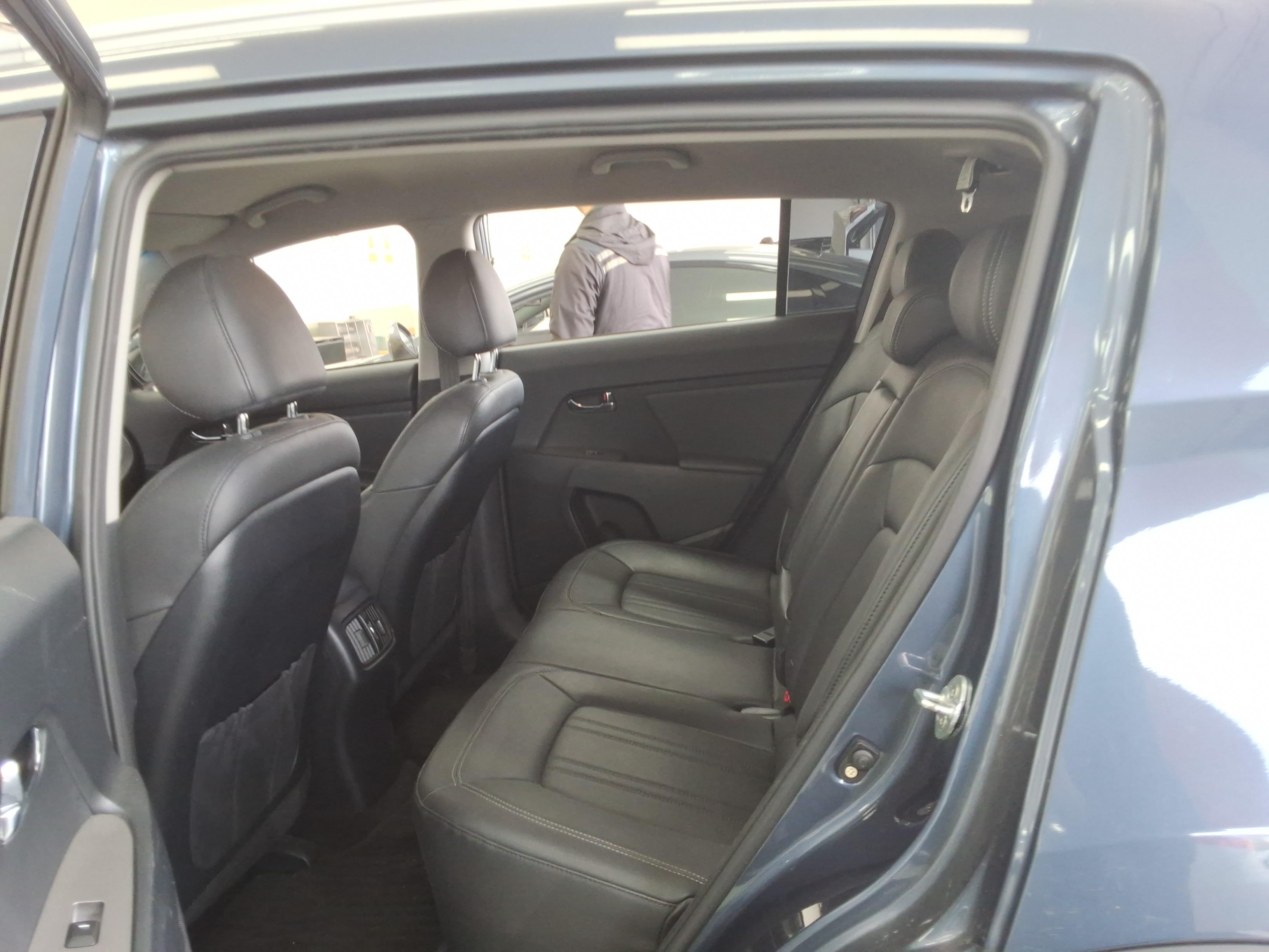 كيا سبورتاج 2014 - صورة 12