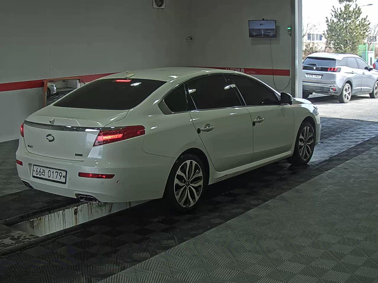 رينو سامسونج SM7 2017 - صورة 4