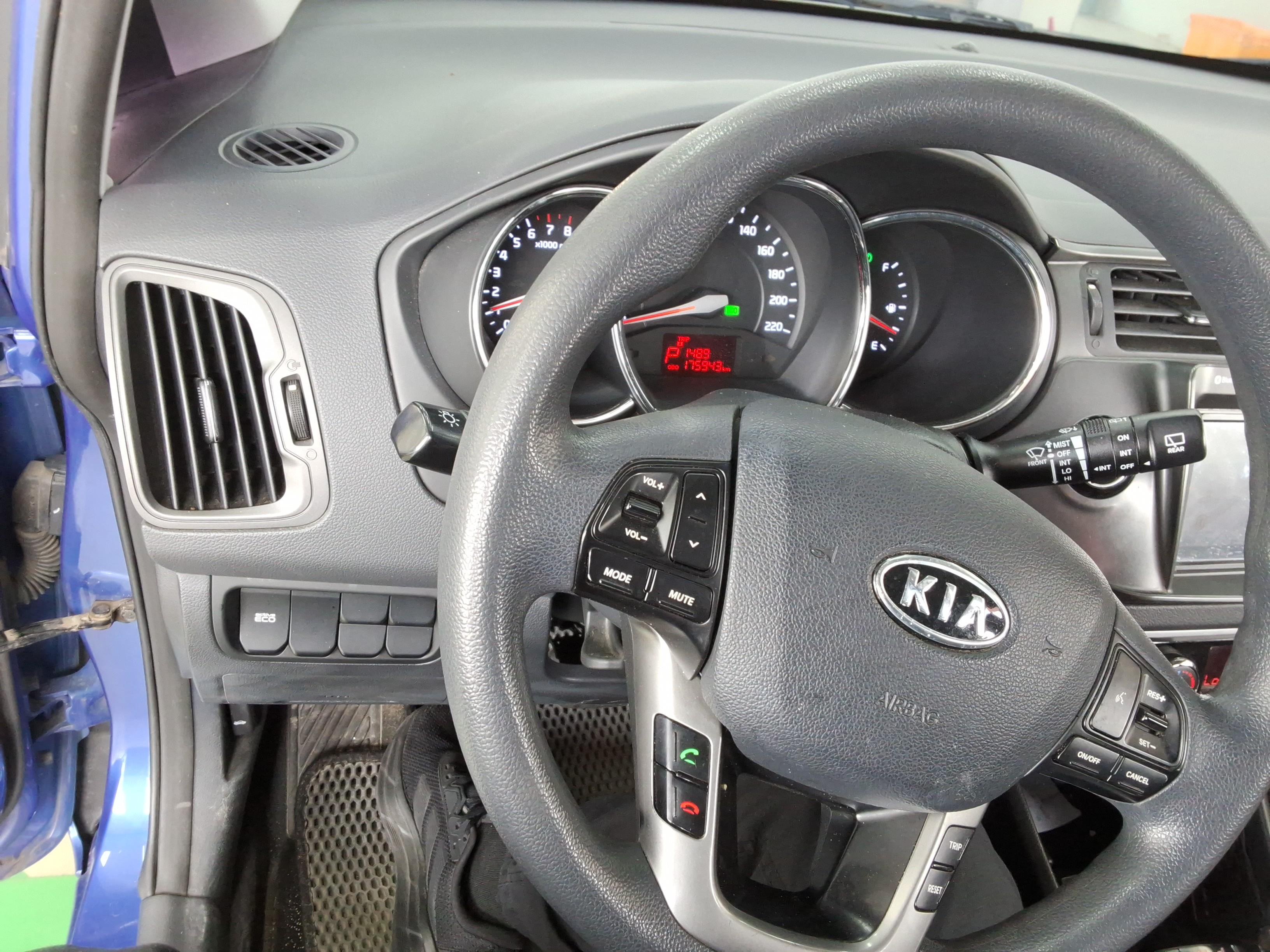 기아자동차 프라이드 2012 - 이미지 15