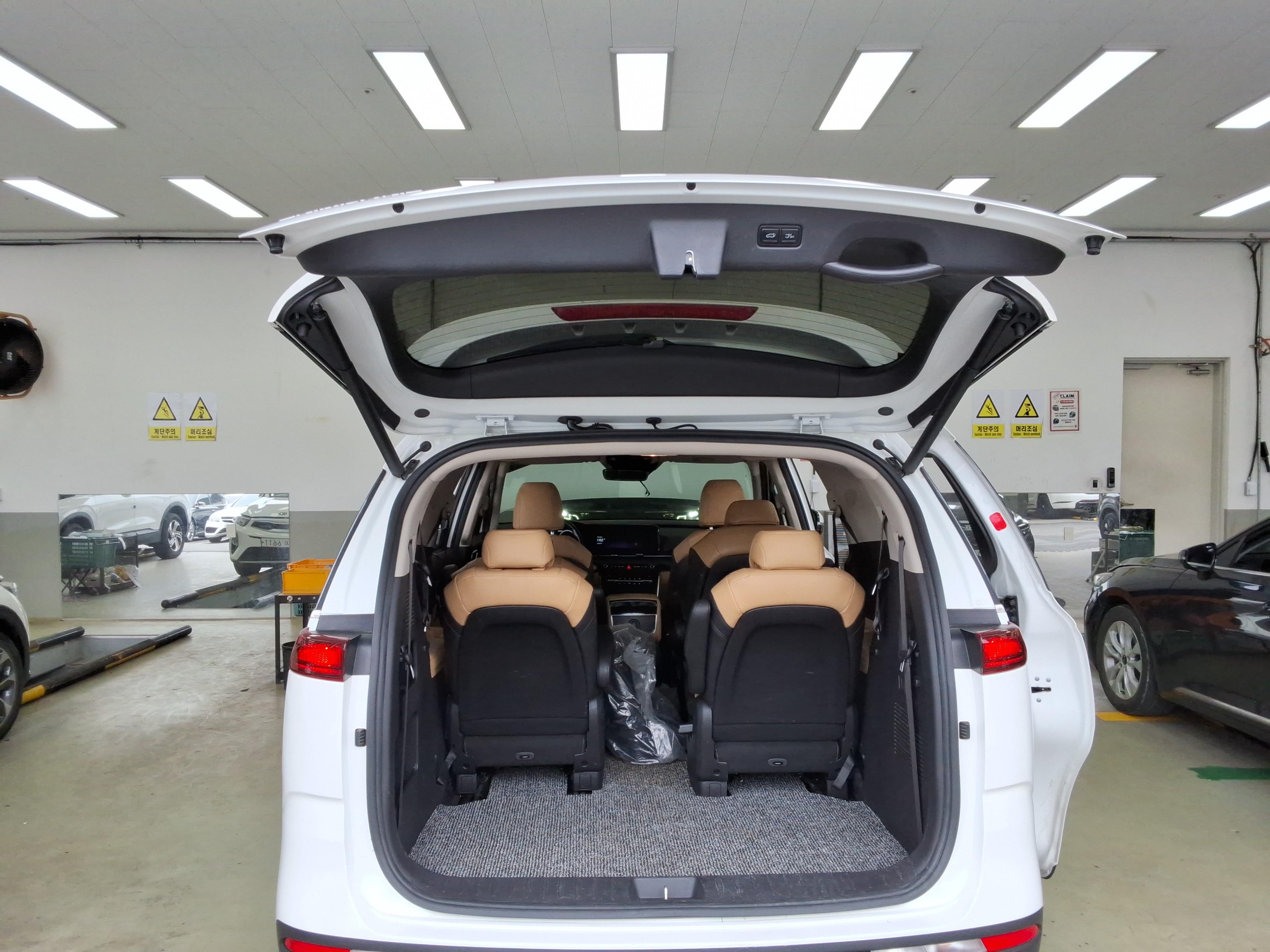 كيا كارنيفال 2022 - صورة 13