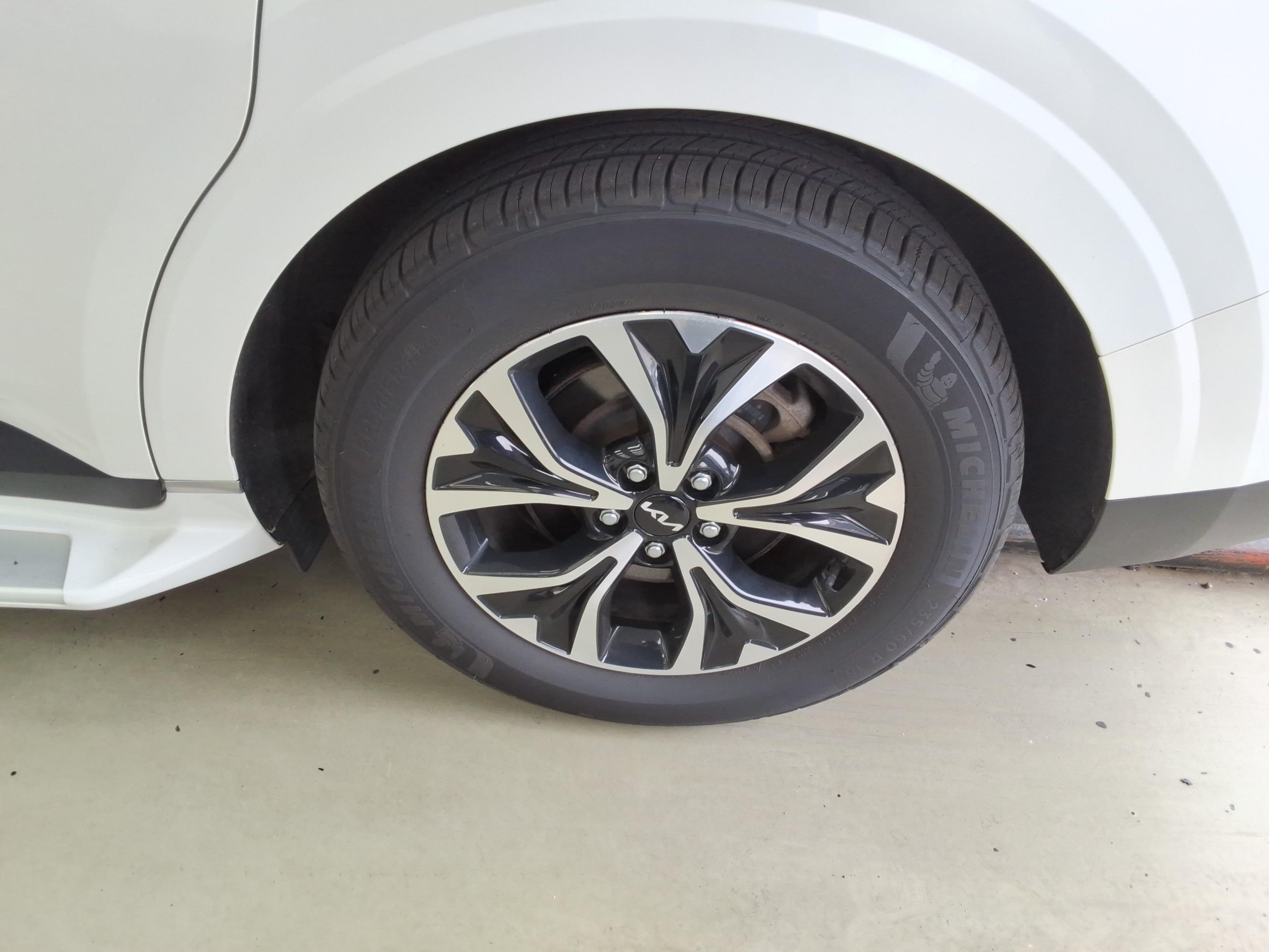 كيا كارنيفال 2022 - صورة 21