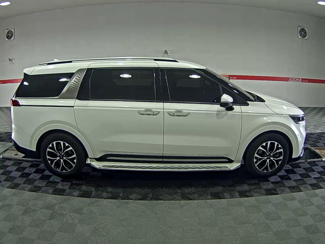 كيا كارنيفال 2022 - صورة 3