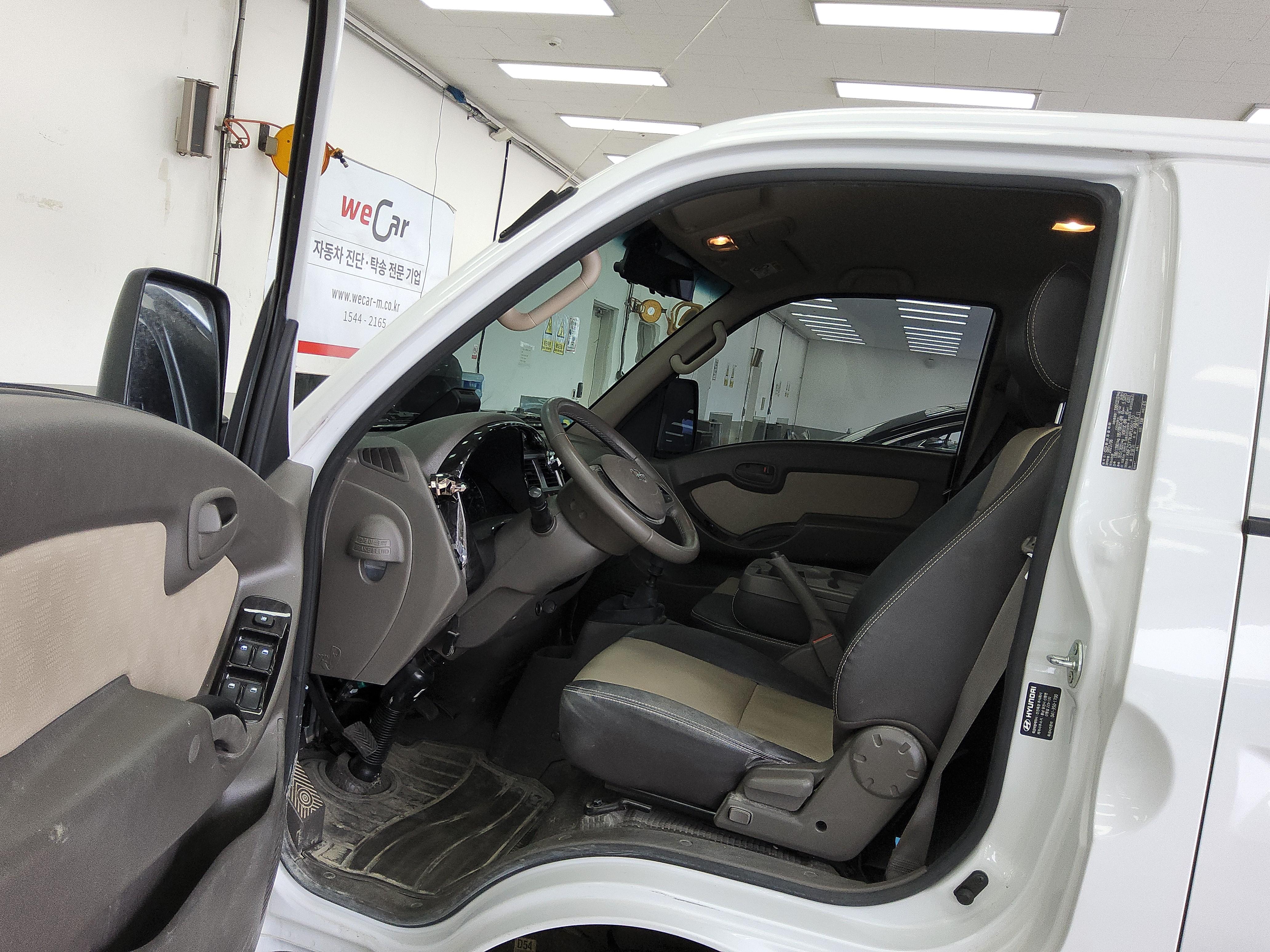 هيونداي بورتر 2023 - صورة 9