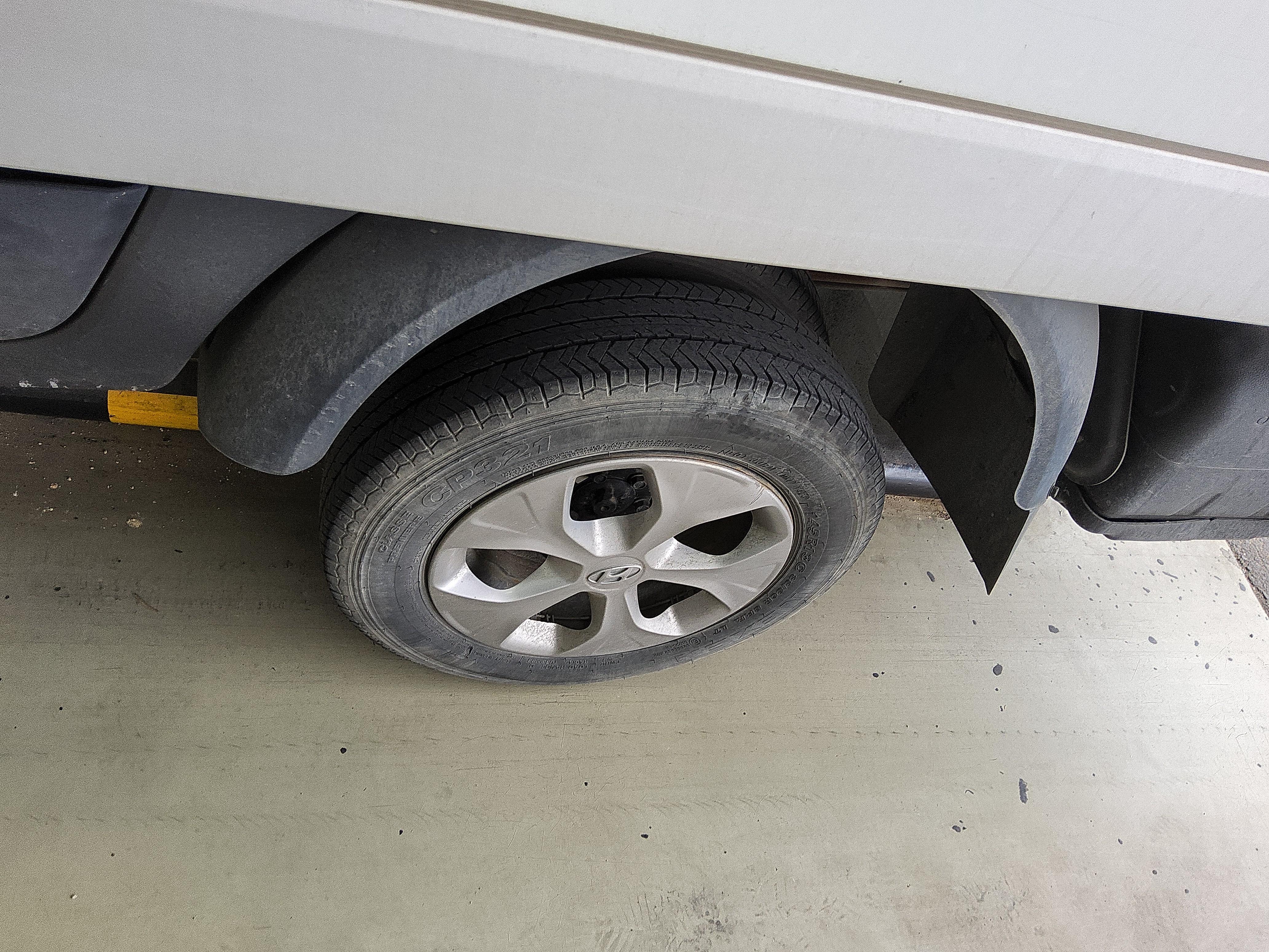 هيونداي بورتر 2023 - صورة 18