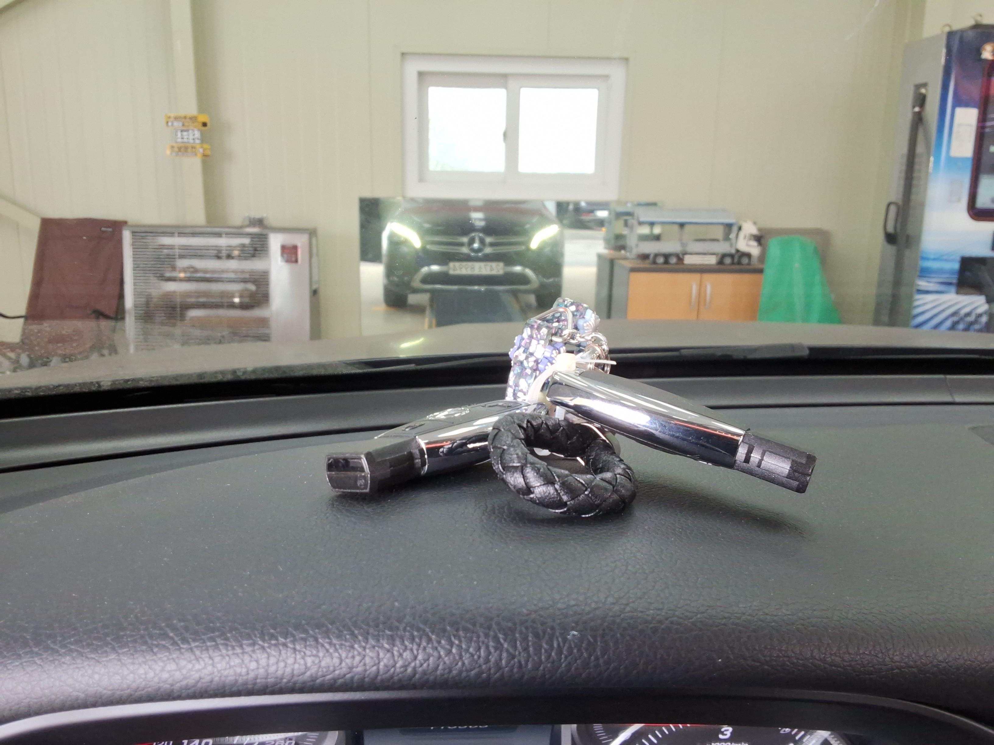 메르세데스-벤츠 GLC 2018 - 이미지 17