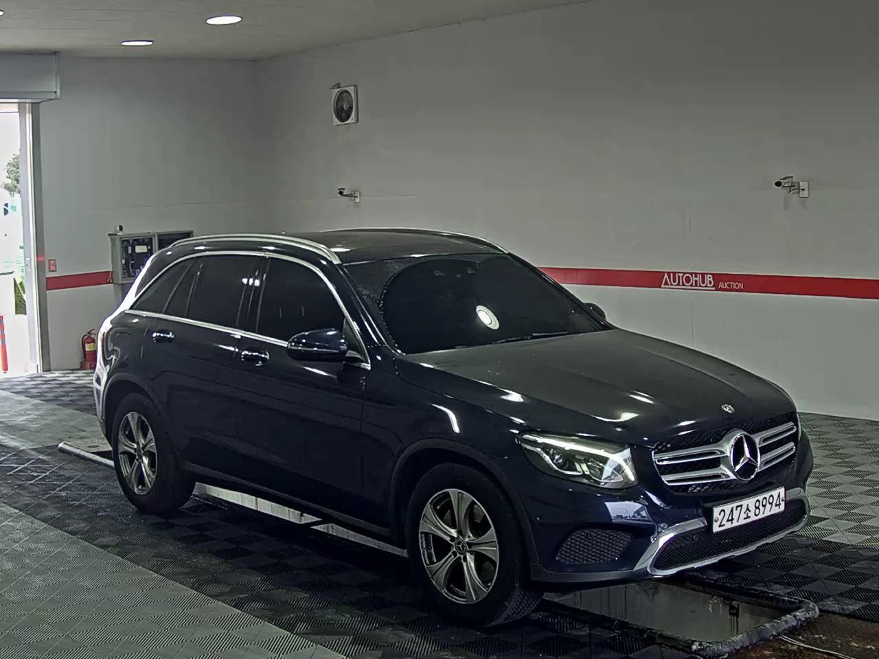 메르세데스-벤츠 GLC 2018 - 이미지 2