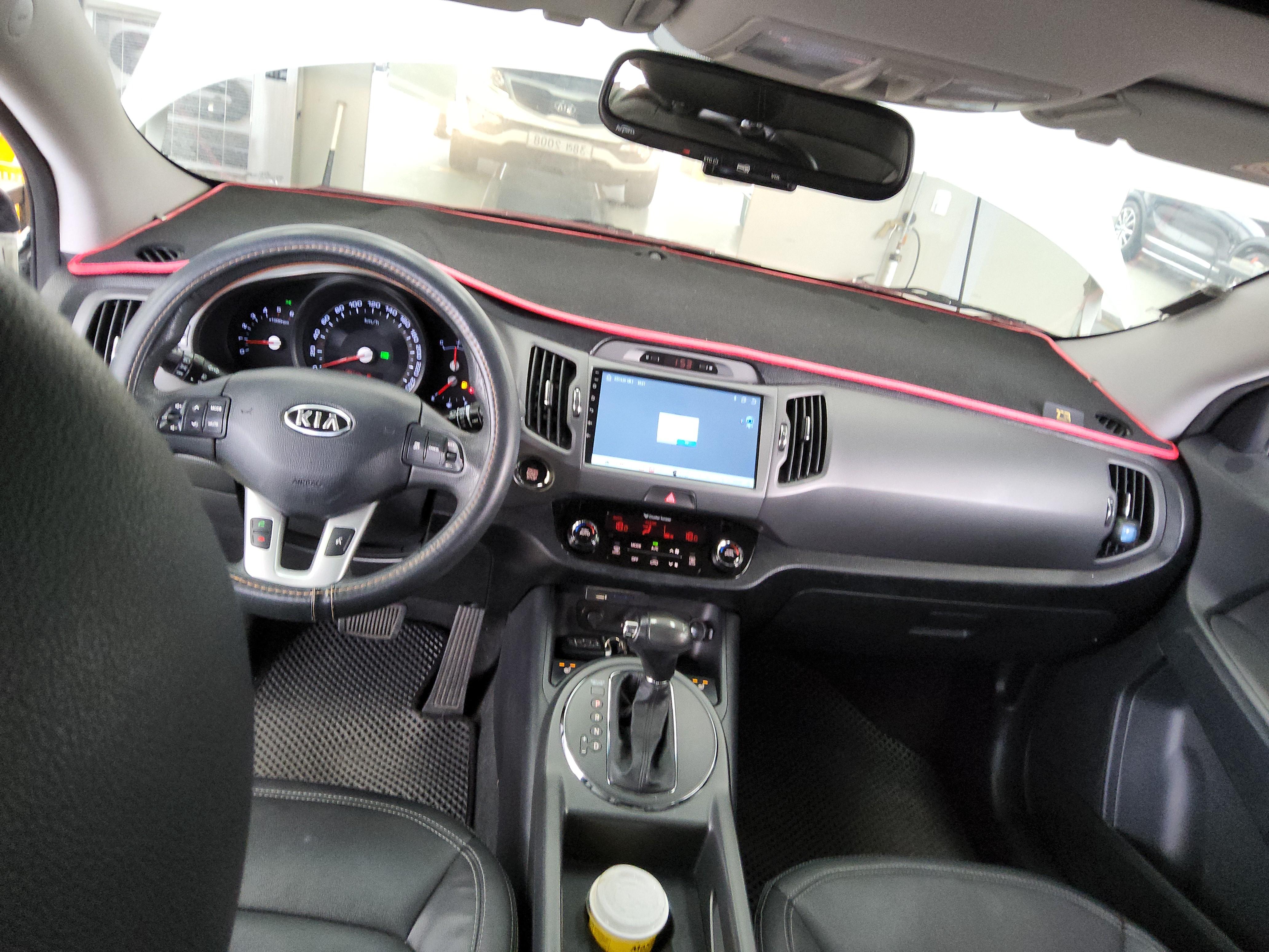 كيا سبورتاج 2012 - صورة 11