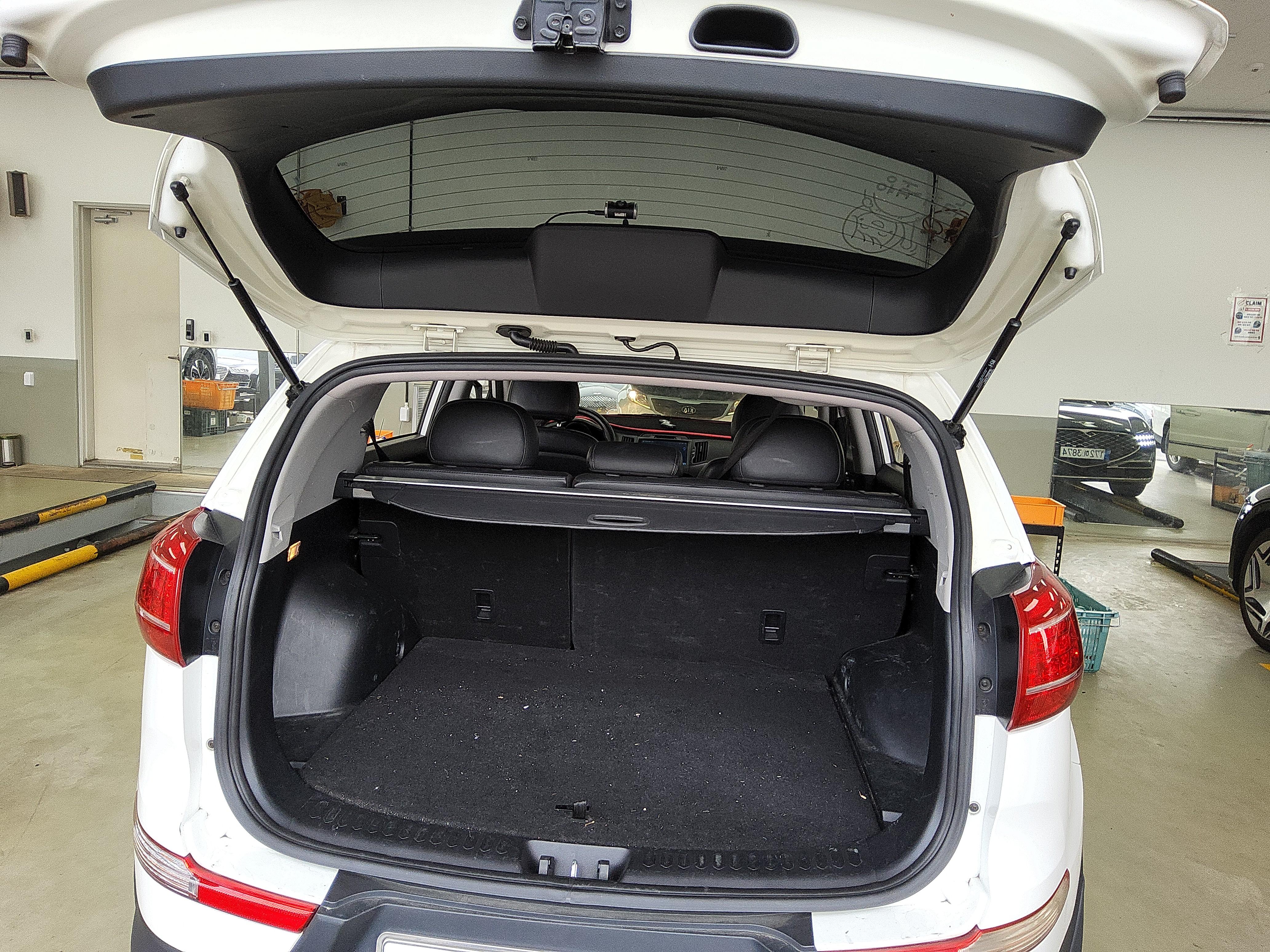 كيا سبورتاج 2012 - صورة 15