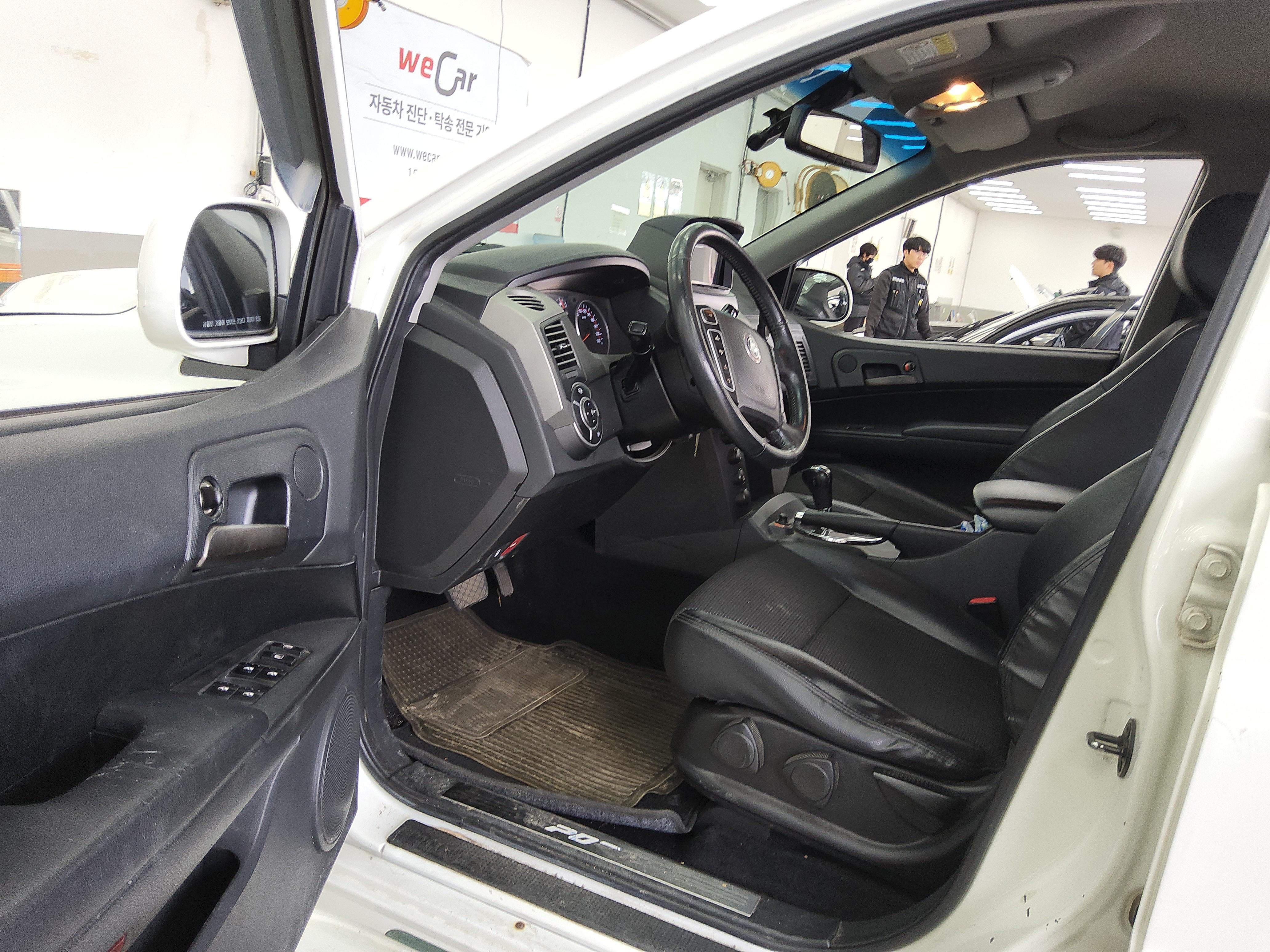 سانج يونج كوراندو سبورت 2014 - صورة 9